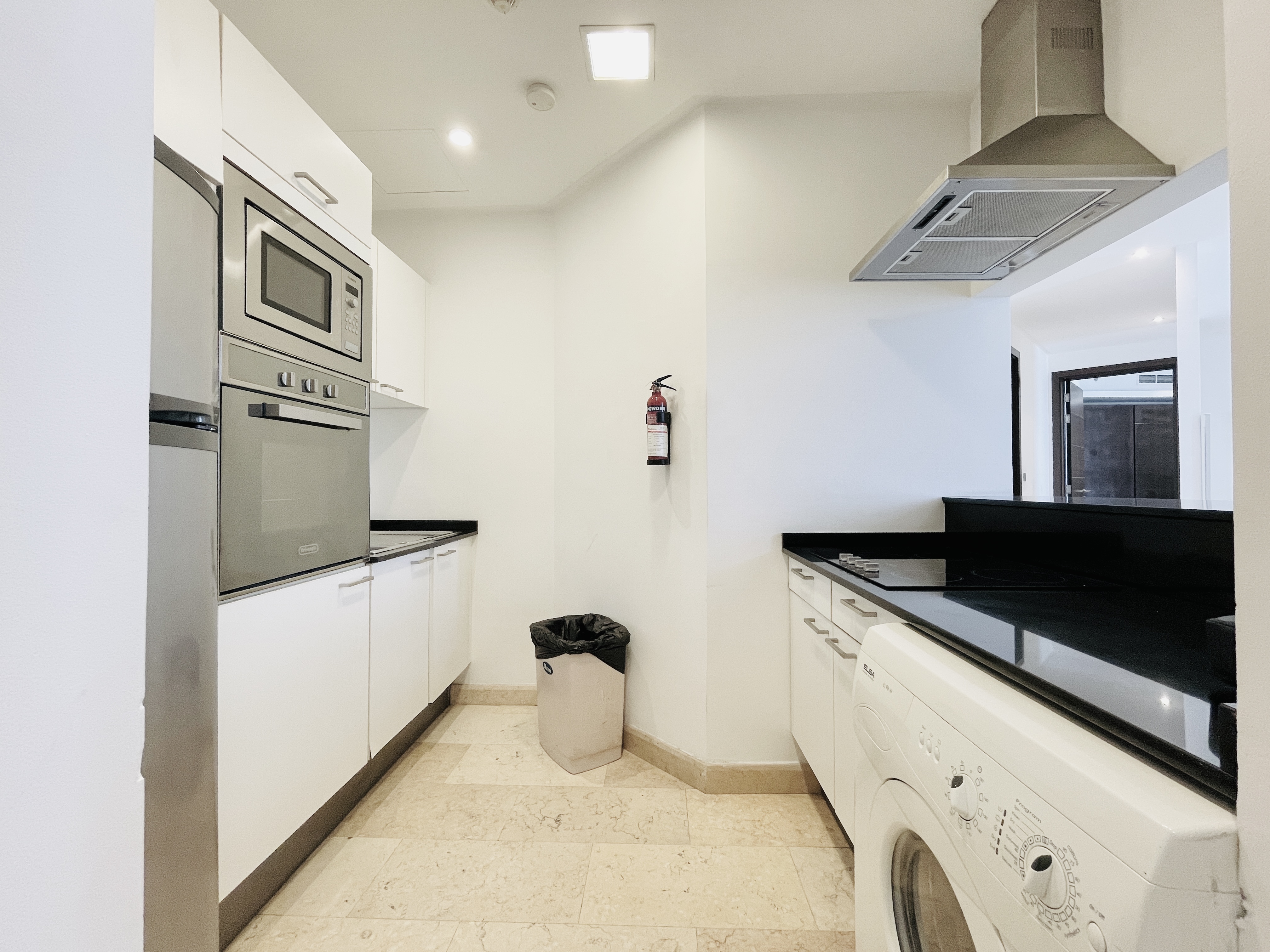 CITY VIEW | UNLIMITED EWA | HOUSEKEEPING | SPACIOUS