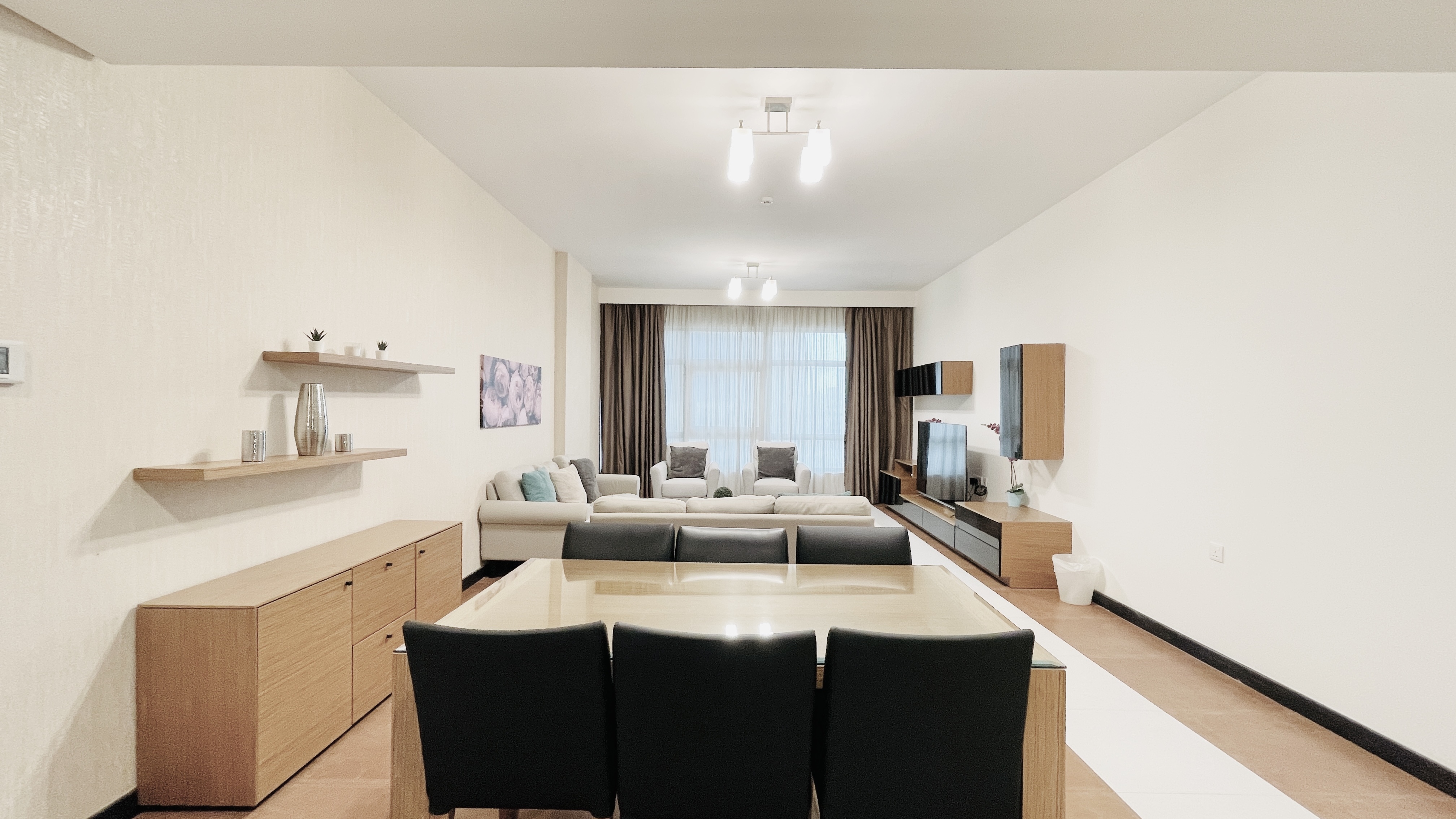 MODERN | BRIGHT LIGHT | SPACIOUS ROOMS | GREAT FACILITIES
