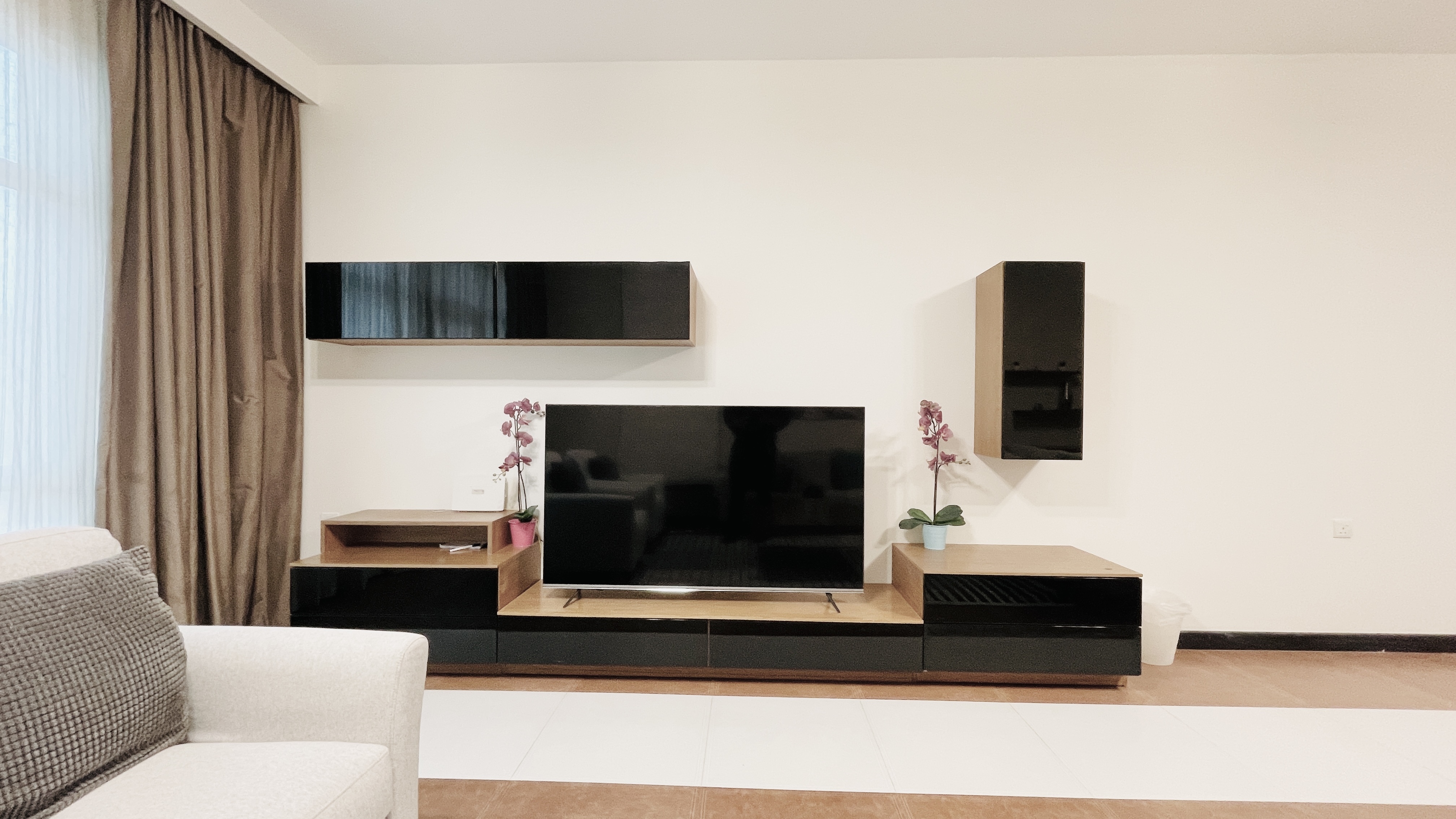 MODERN | BRIGHT LIGHT | SPACIOUS ROOMS | GREAT FACILITIES