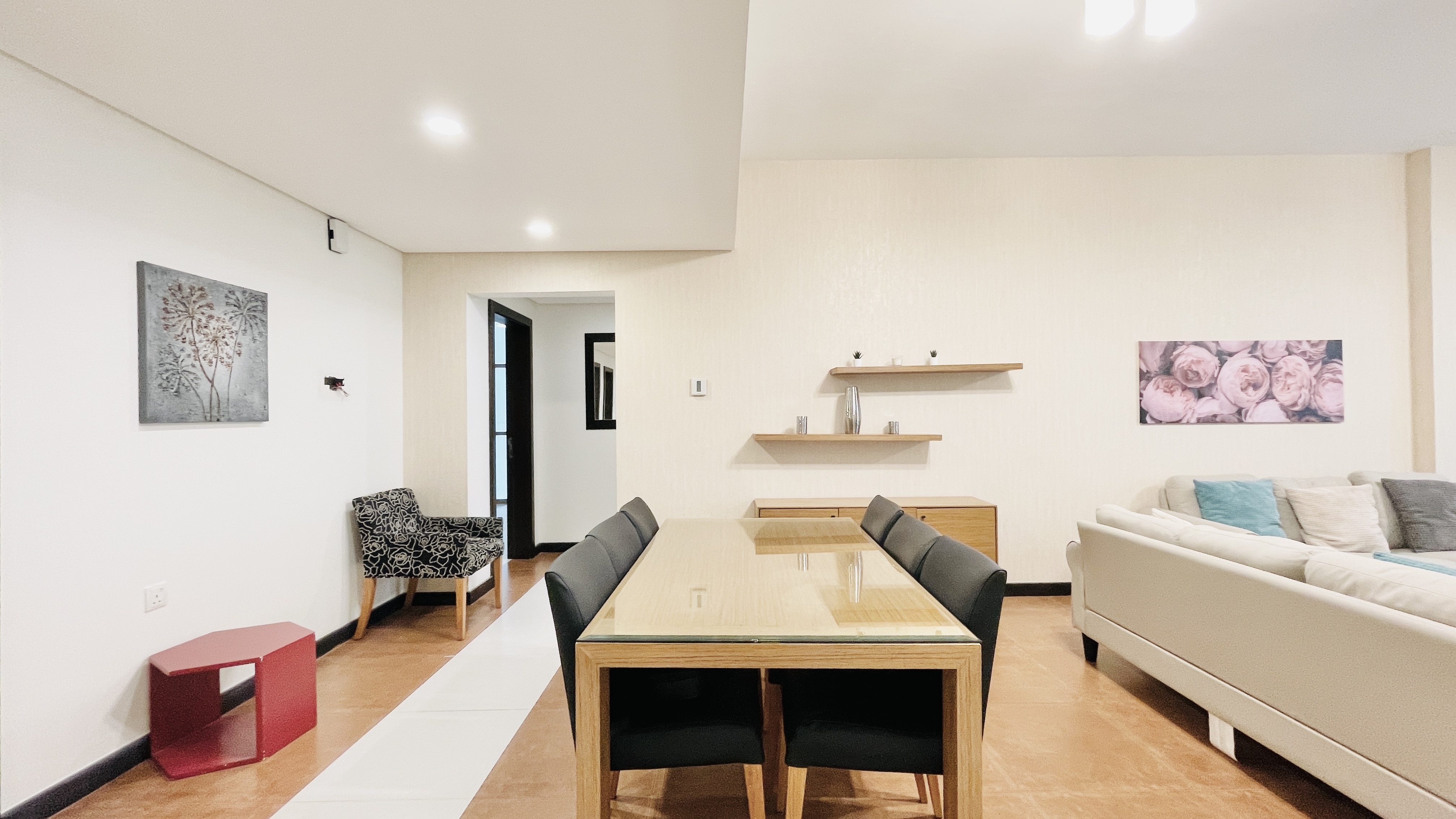 MODERN | BRIGHT LIGHT | SPACIOUS ROOMS | GREAT FACILITIES