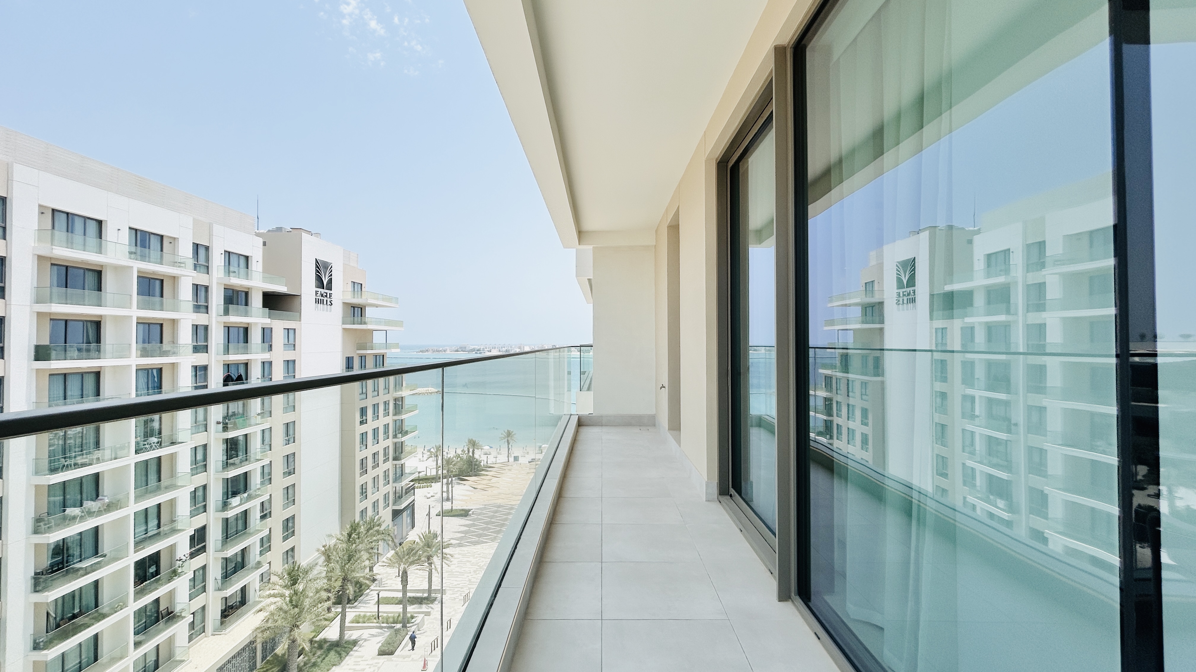 INSTALLMENT PLAN | SPACIOUS ROOMS | BEACHFRONT VIEW