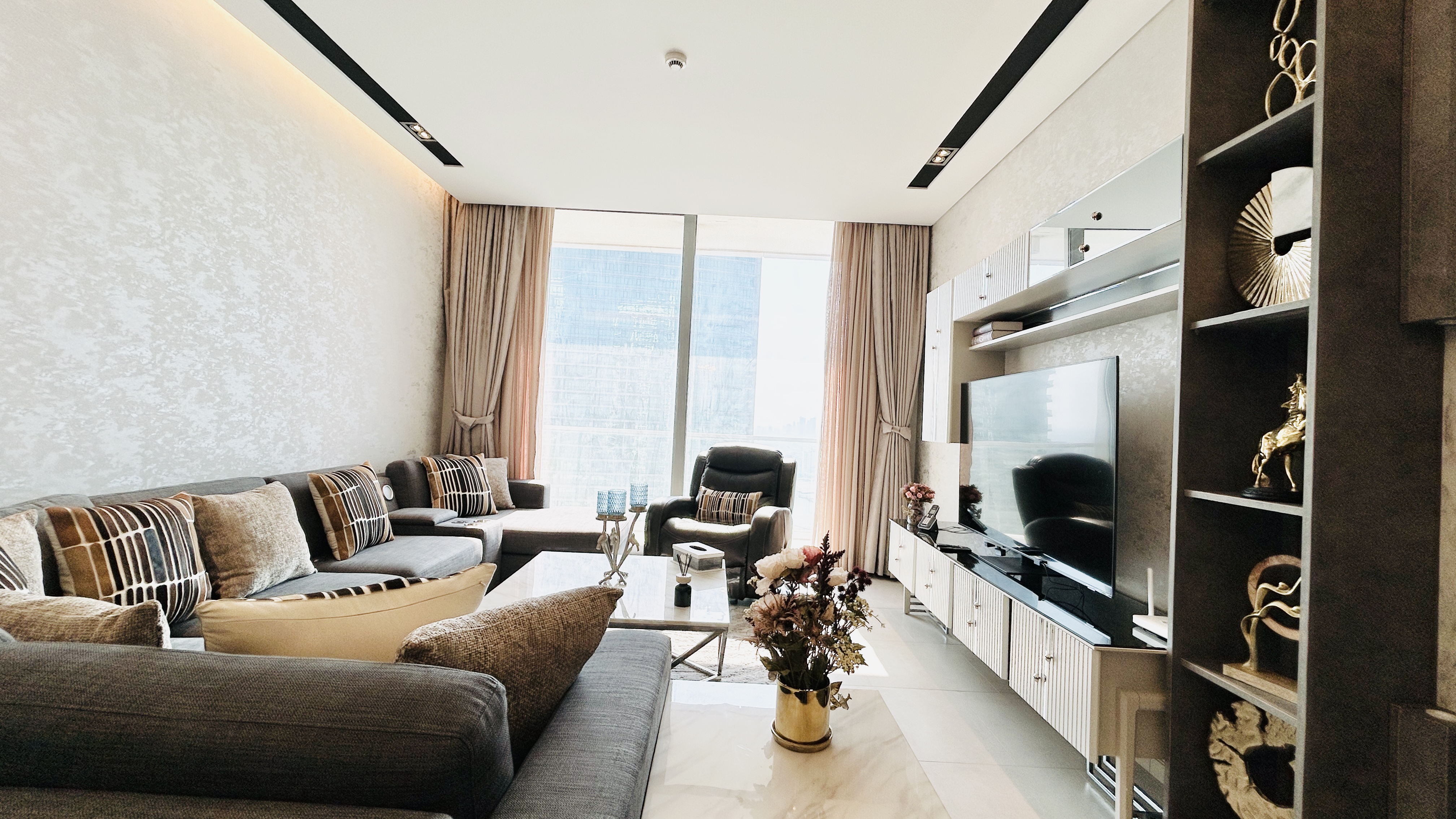 NEW FURNITURE | LUXURY | SEA VIEW | BALCONY 
