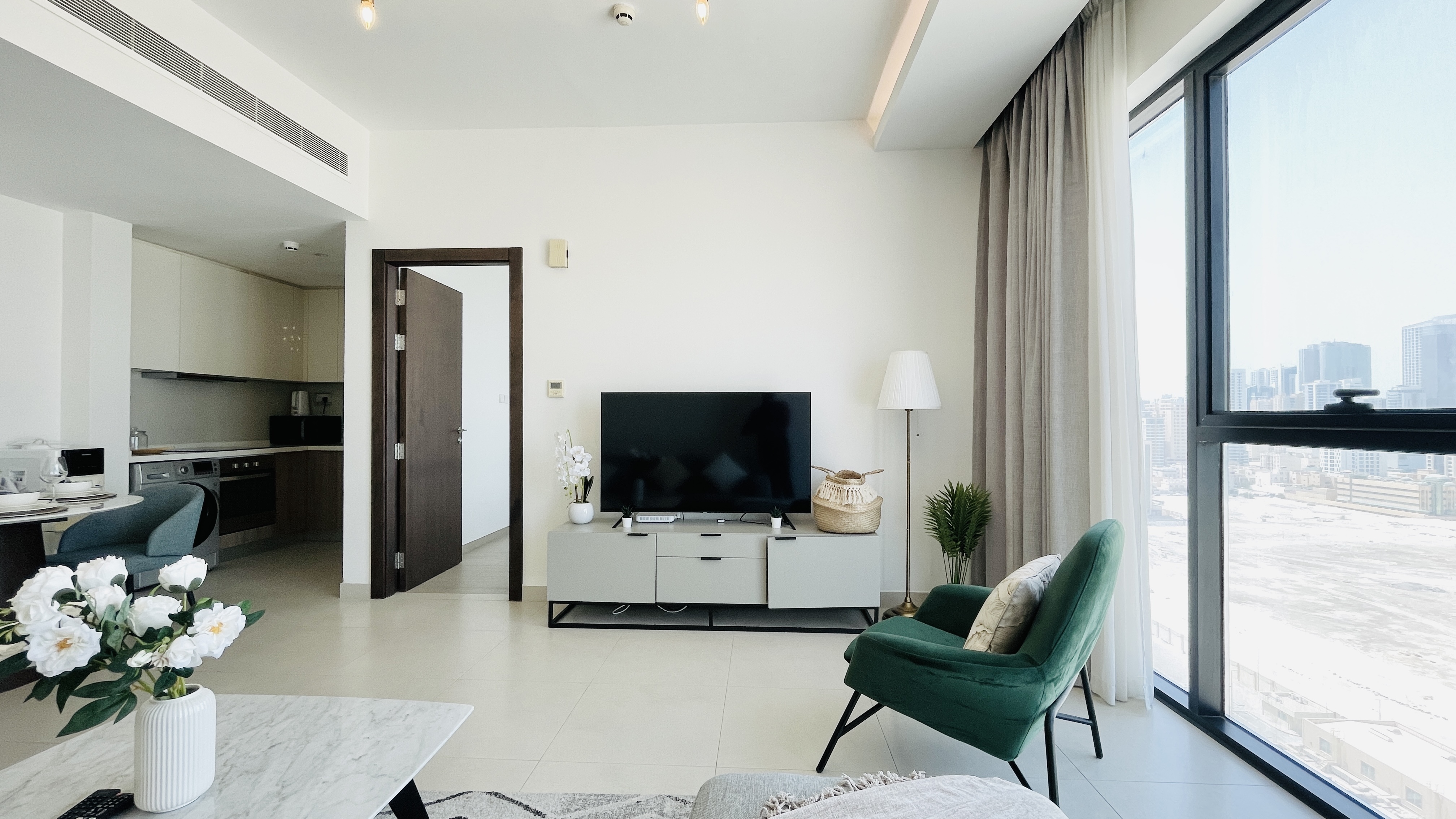 SEAVIEW | SPACIOUS ROOMS | GREAT FACILITIES