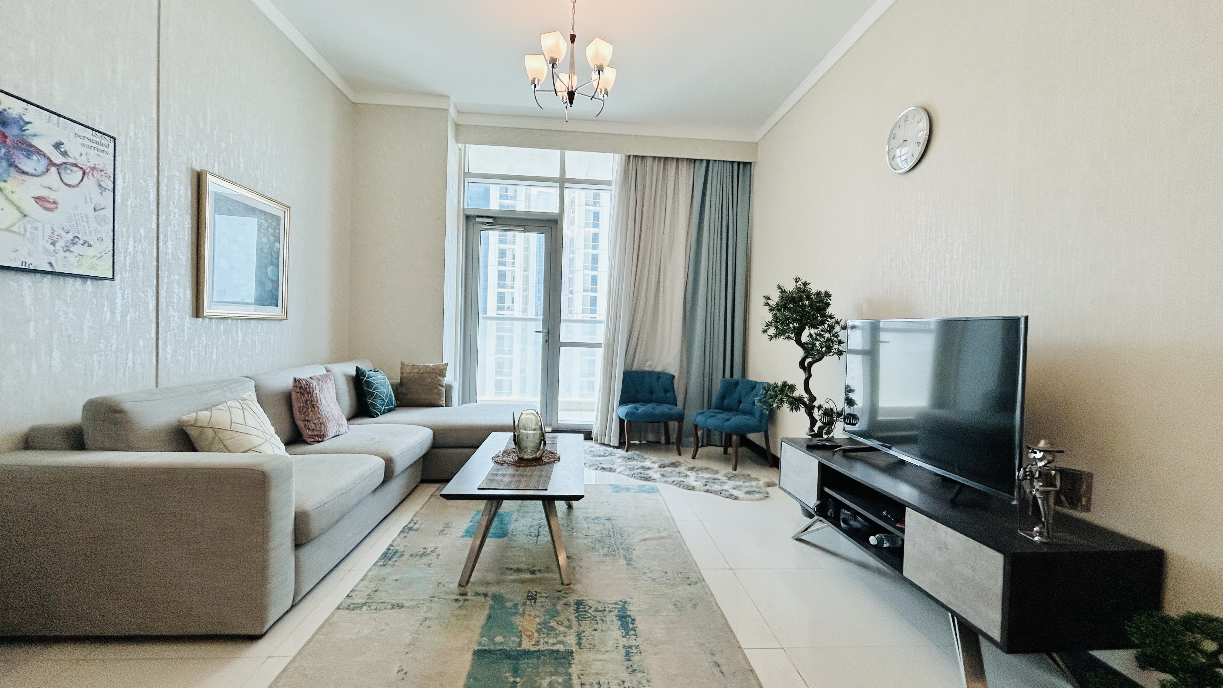 MODERN | SPACIOUS ROOMS | BALCONY | SEA VIEW