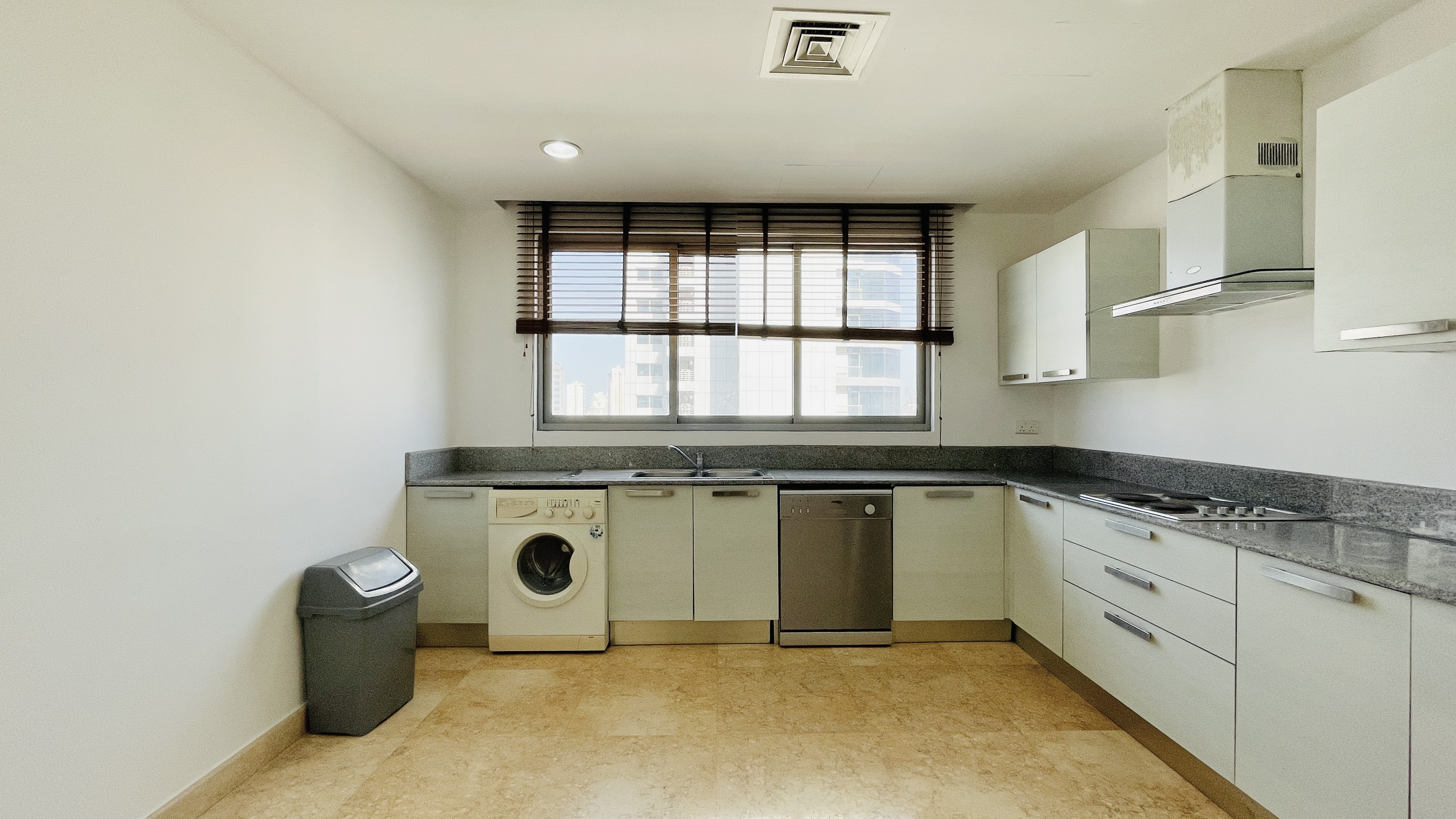 NAVY APPROVED | SPACIOUS ROOMS | CITYVIEW | GREAT FACILITIES