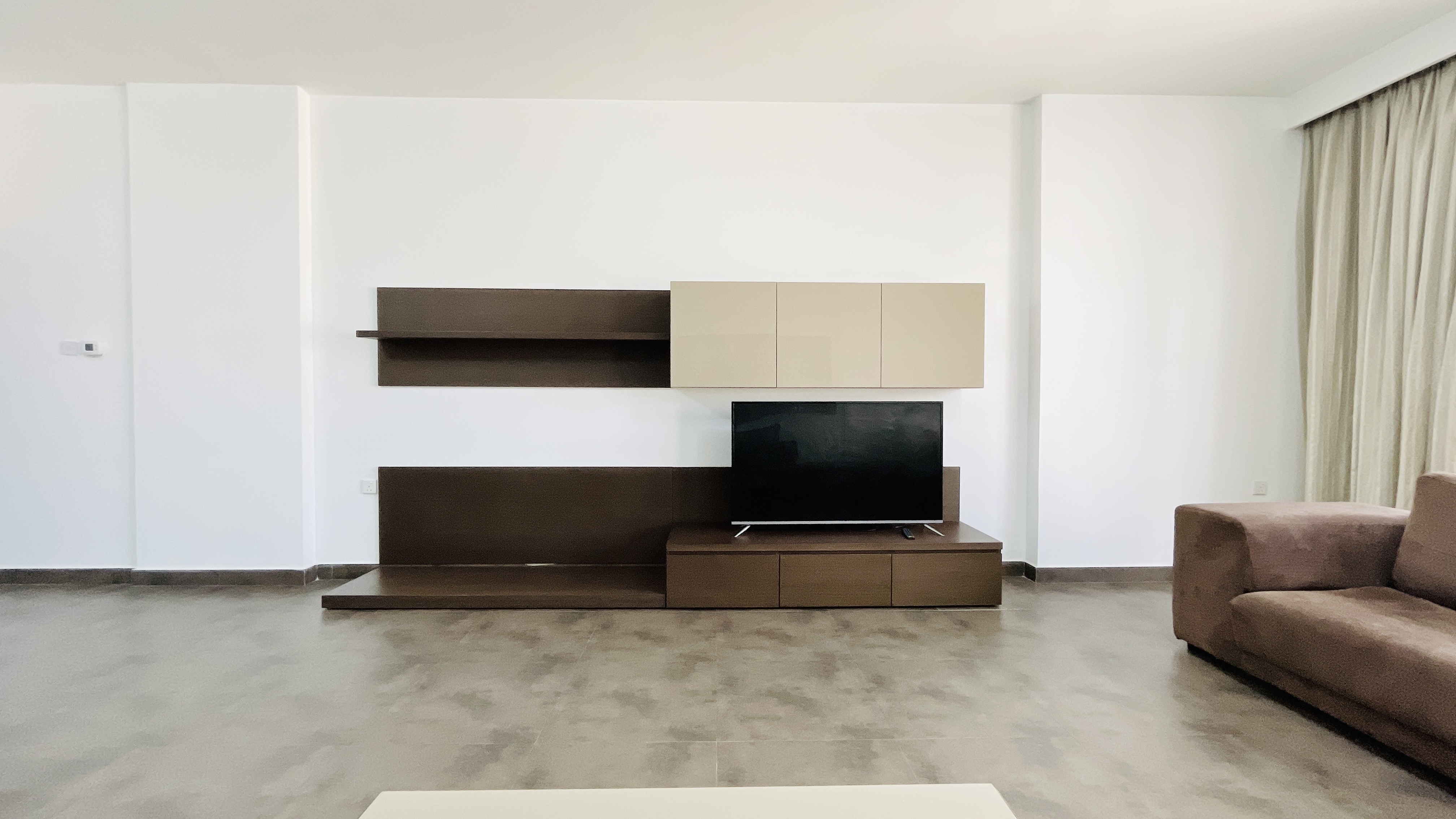 SPACIOUS ROOMS | CITY VIEW | GREAT FACILITIES