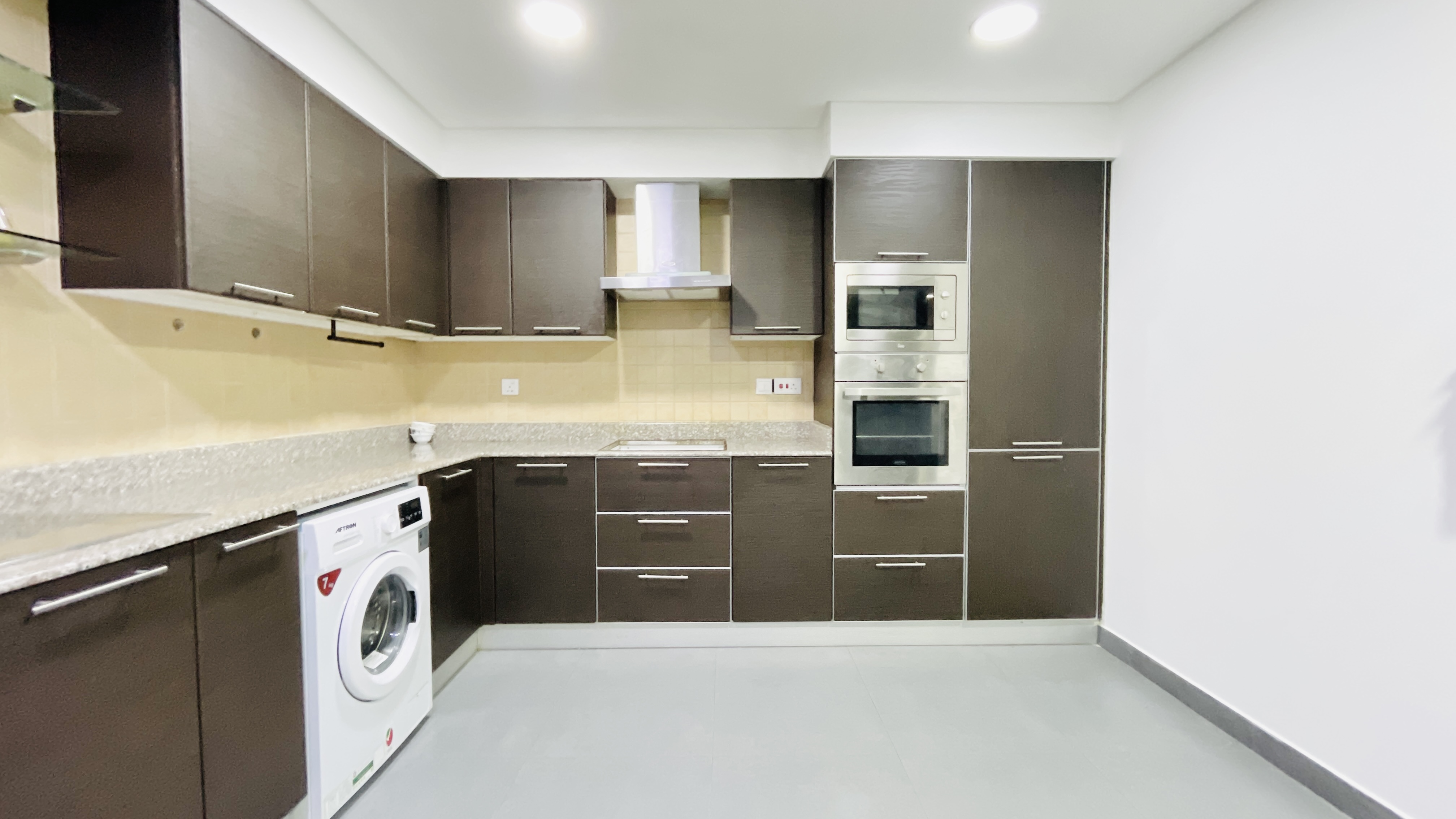 SPACIOUS ROOMS | CITY VIEW | GREAT FACILITIES