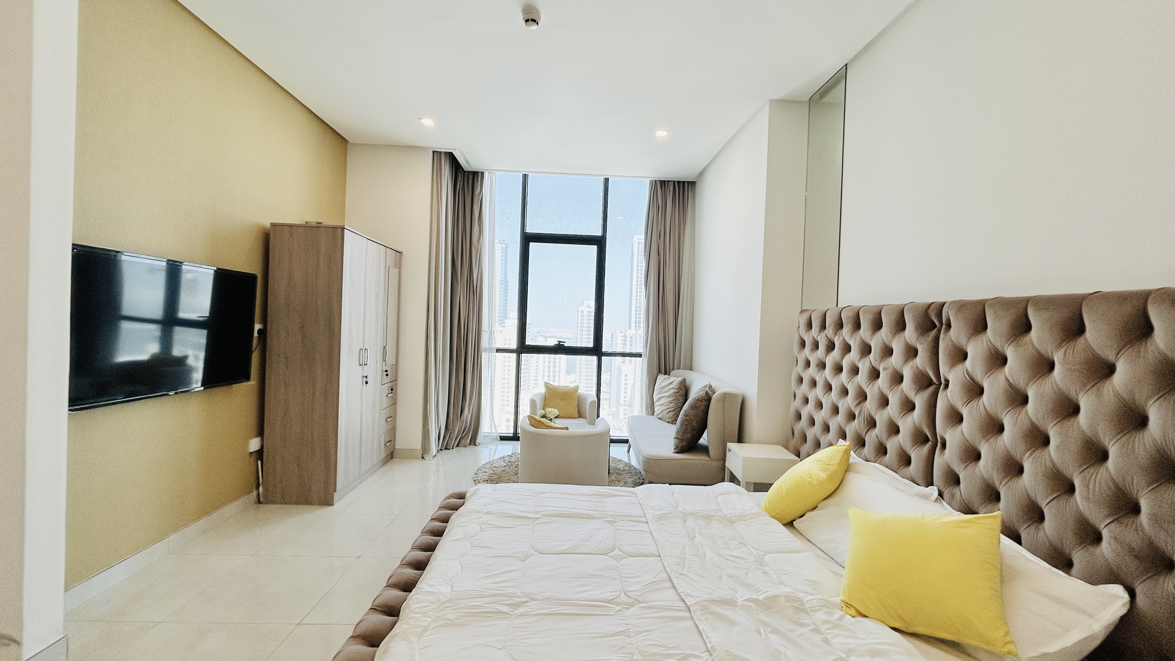 CITY VIEW | MODERN FITTINGS | AFFORDABLE