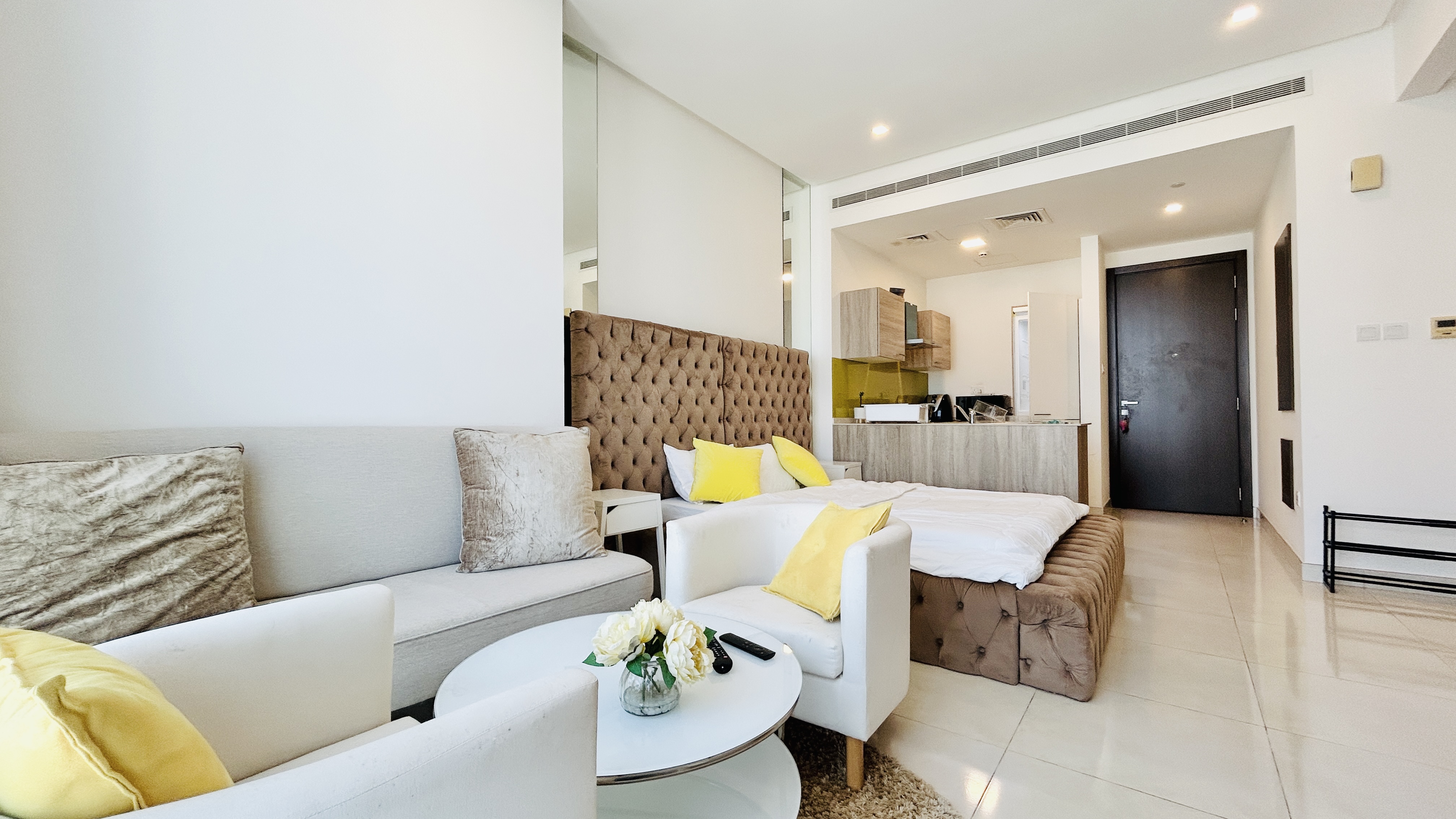 CITY VIEW | MODERN FITTINGS | AFFORDABLE