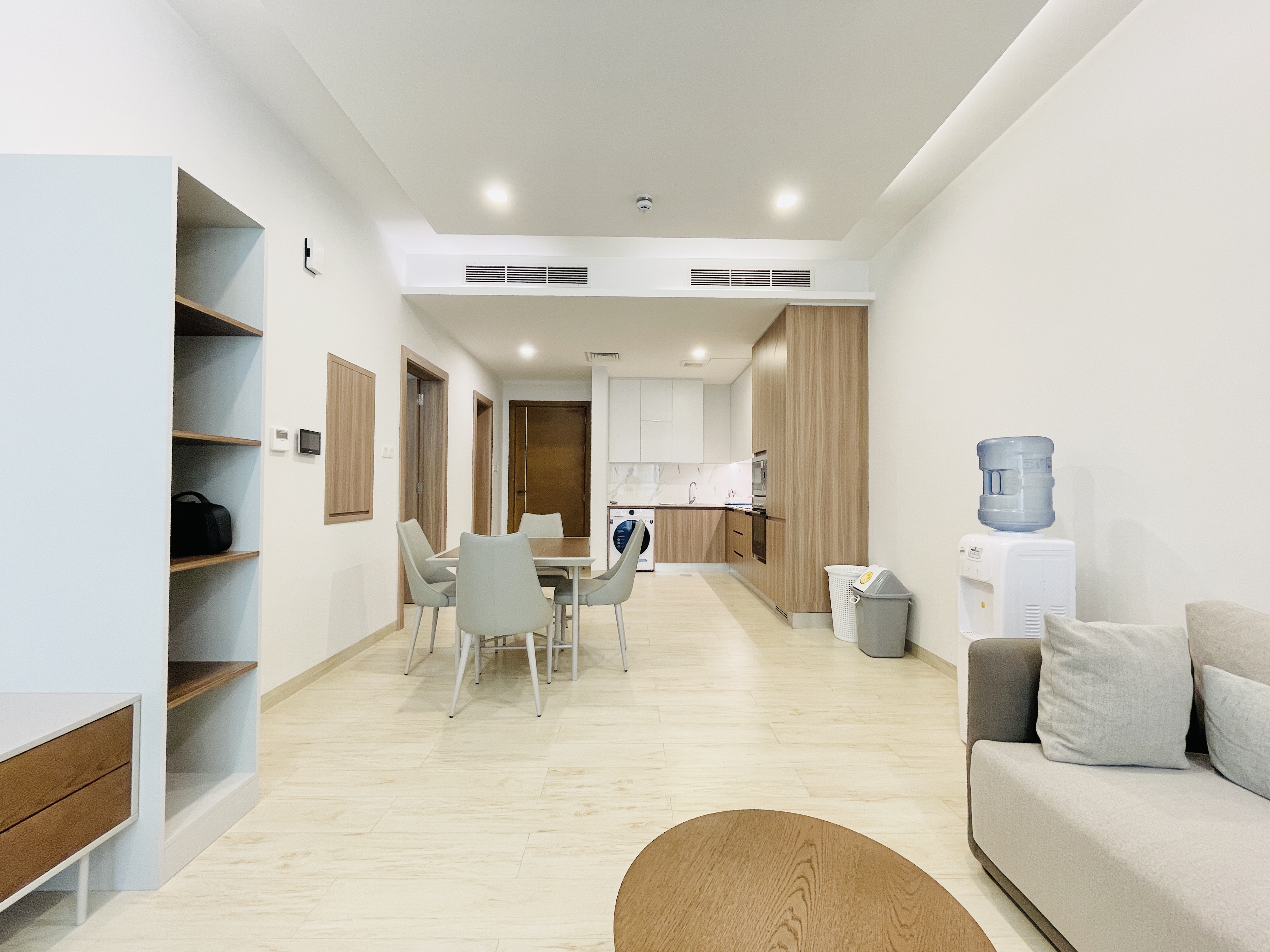 BRAND NEW | HOUSEKEEPING | SPACIOUS ROOMS | BALCONY 