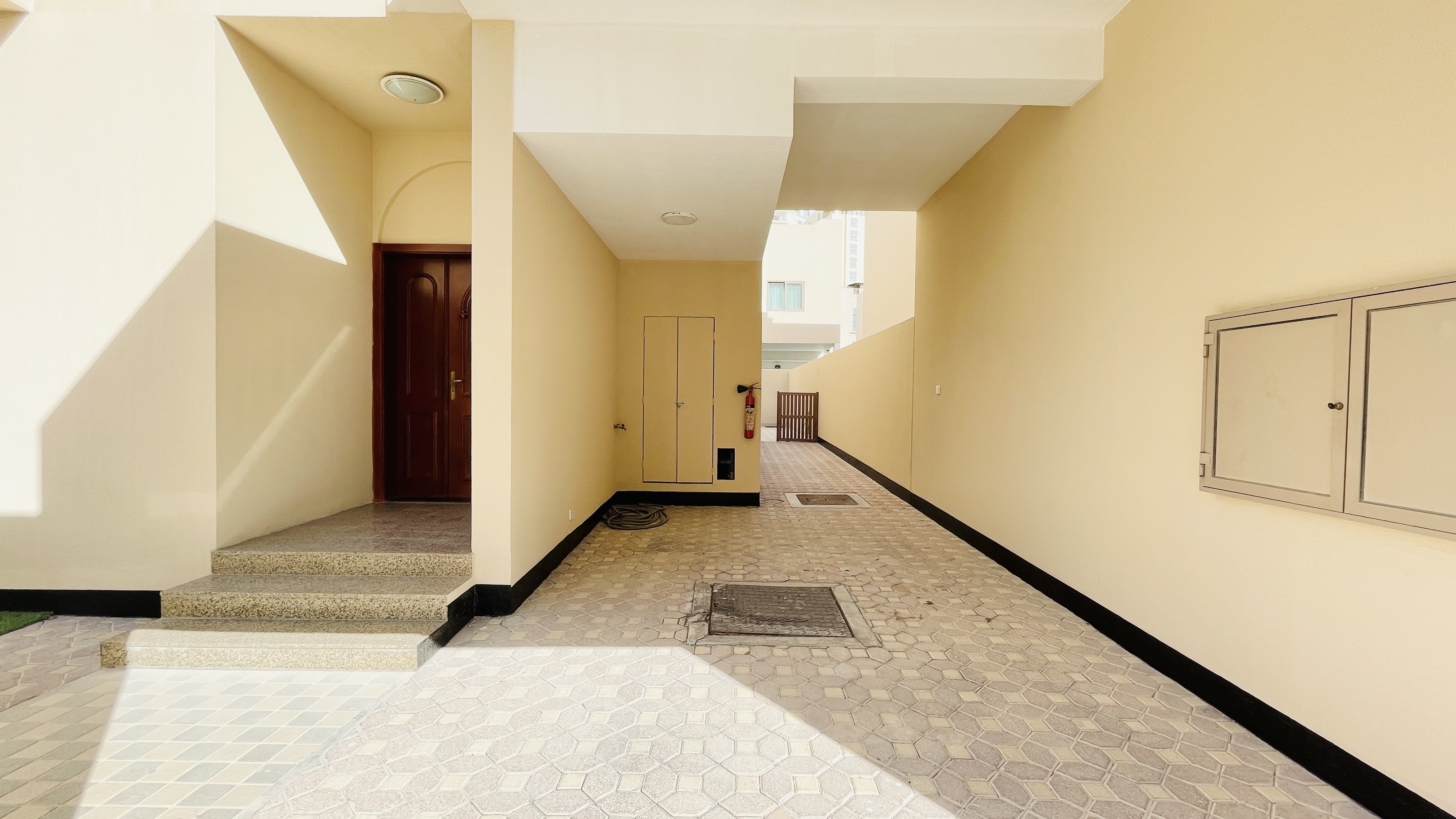 PRIVATE POOL | NEW FURNITURE | GARAGE | SPACIOUS ROOMS