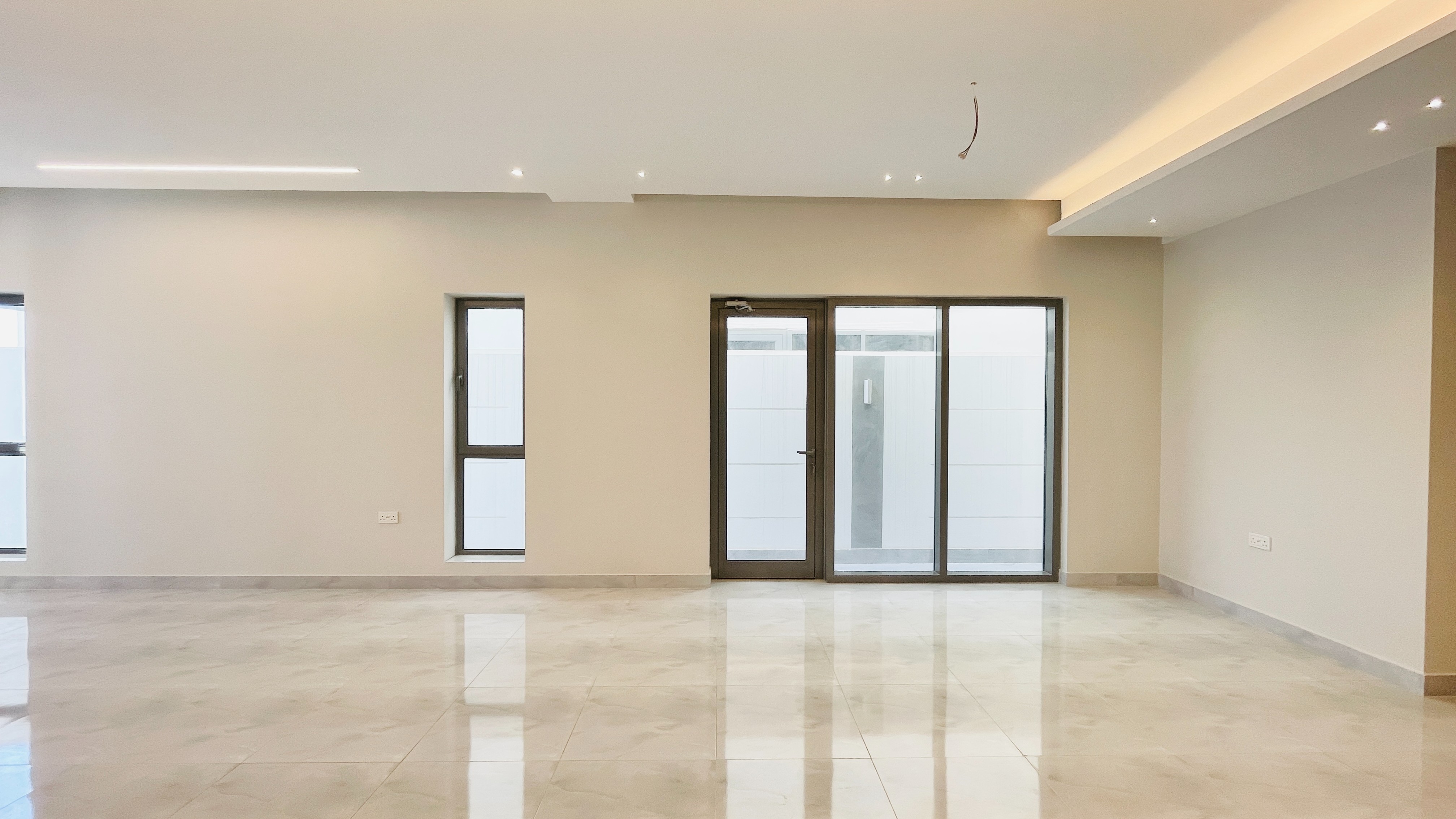 FREEHOLD | BRAND NEW | MODERN | BALCONY | SPACIOUS