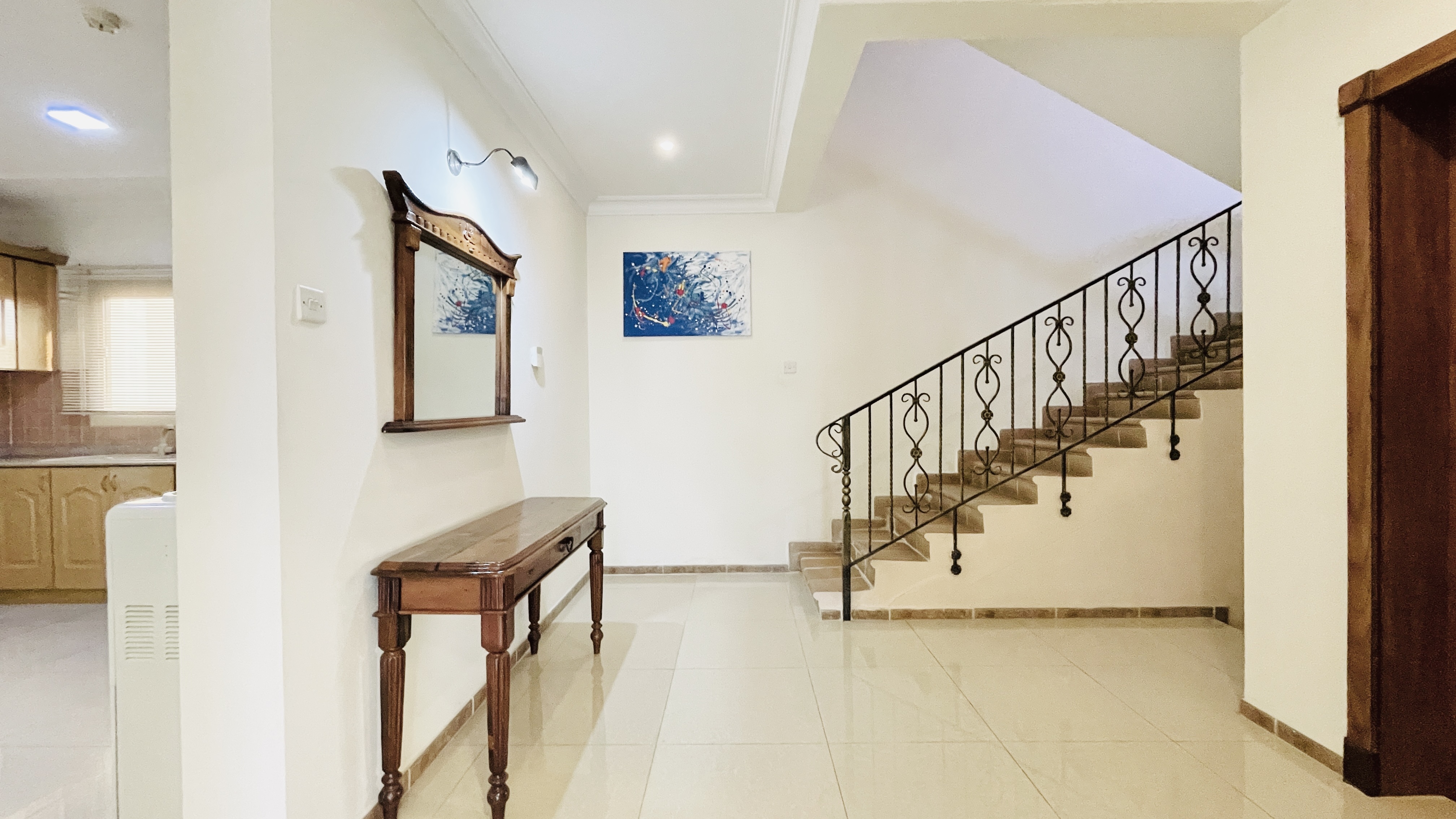BALCONY | SPACIOUS ROOMS | FACILITIES | INCLUSIVE EWA