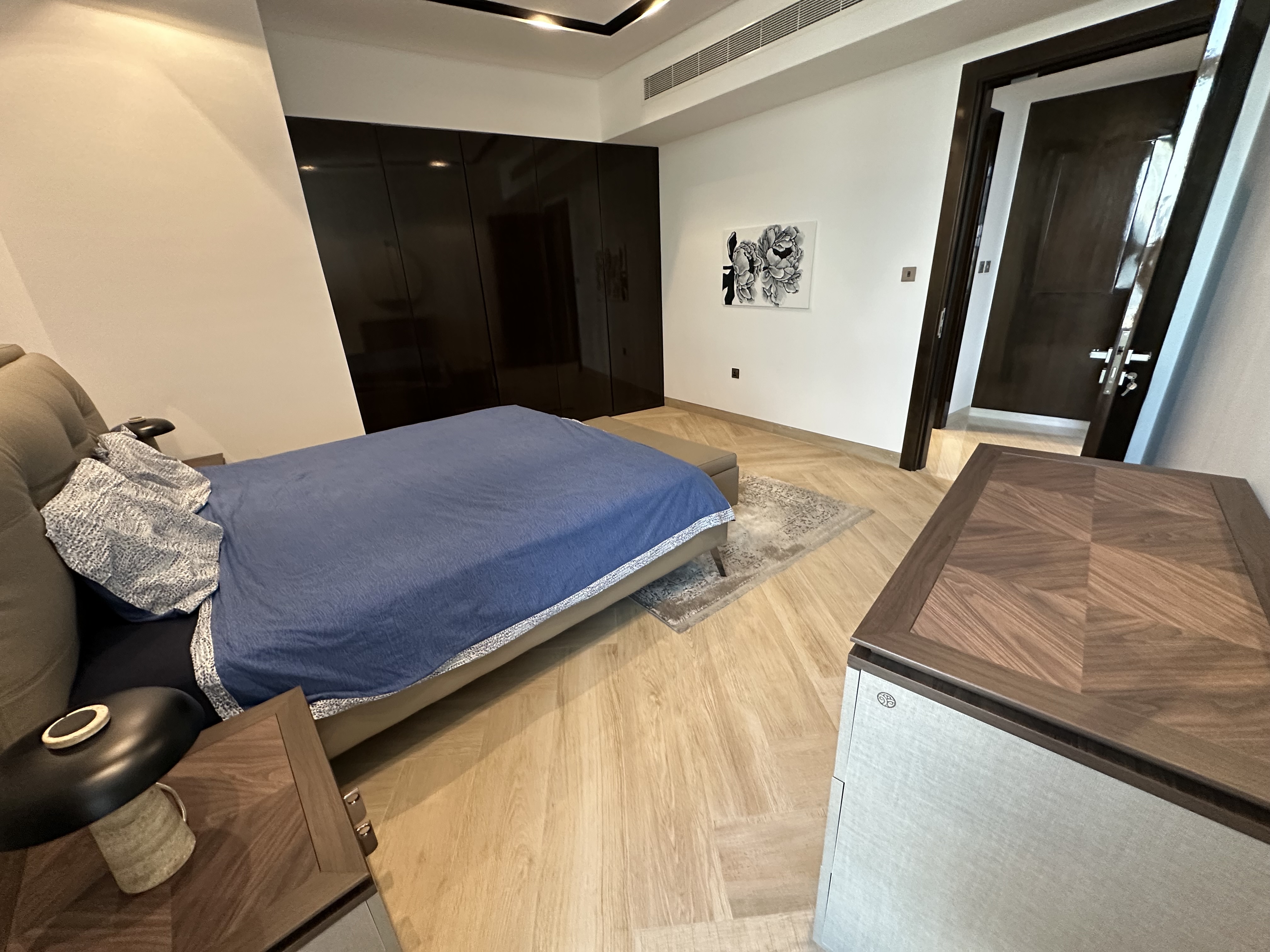 Spiral Orchid-Sea View-Balcony-Ready to Move into