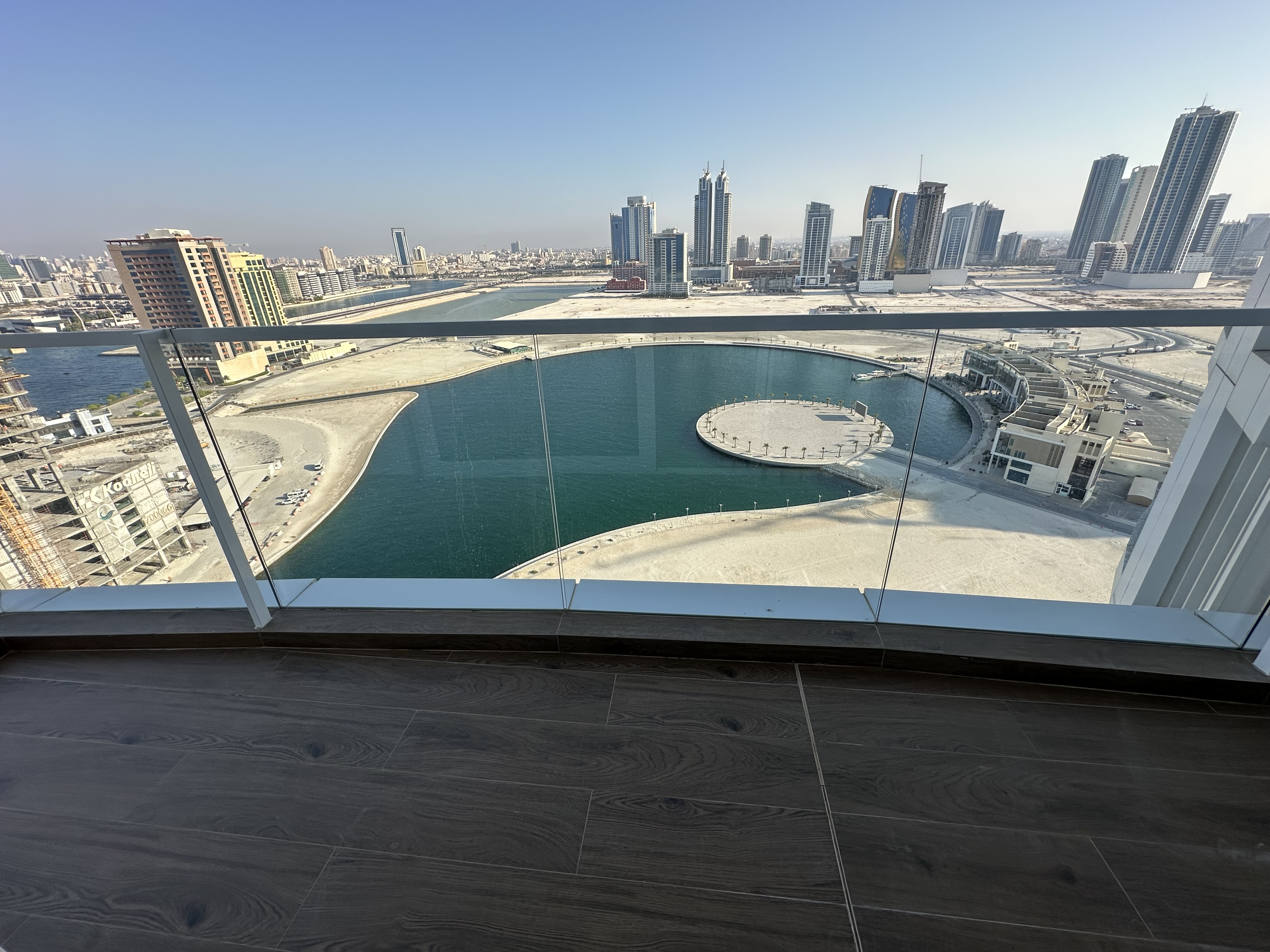 Spiral Orchid-Sea View-Balcony-Ready to Move into