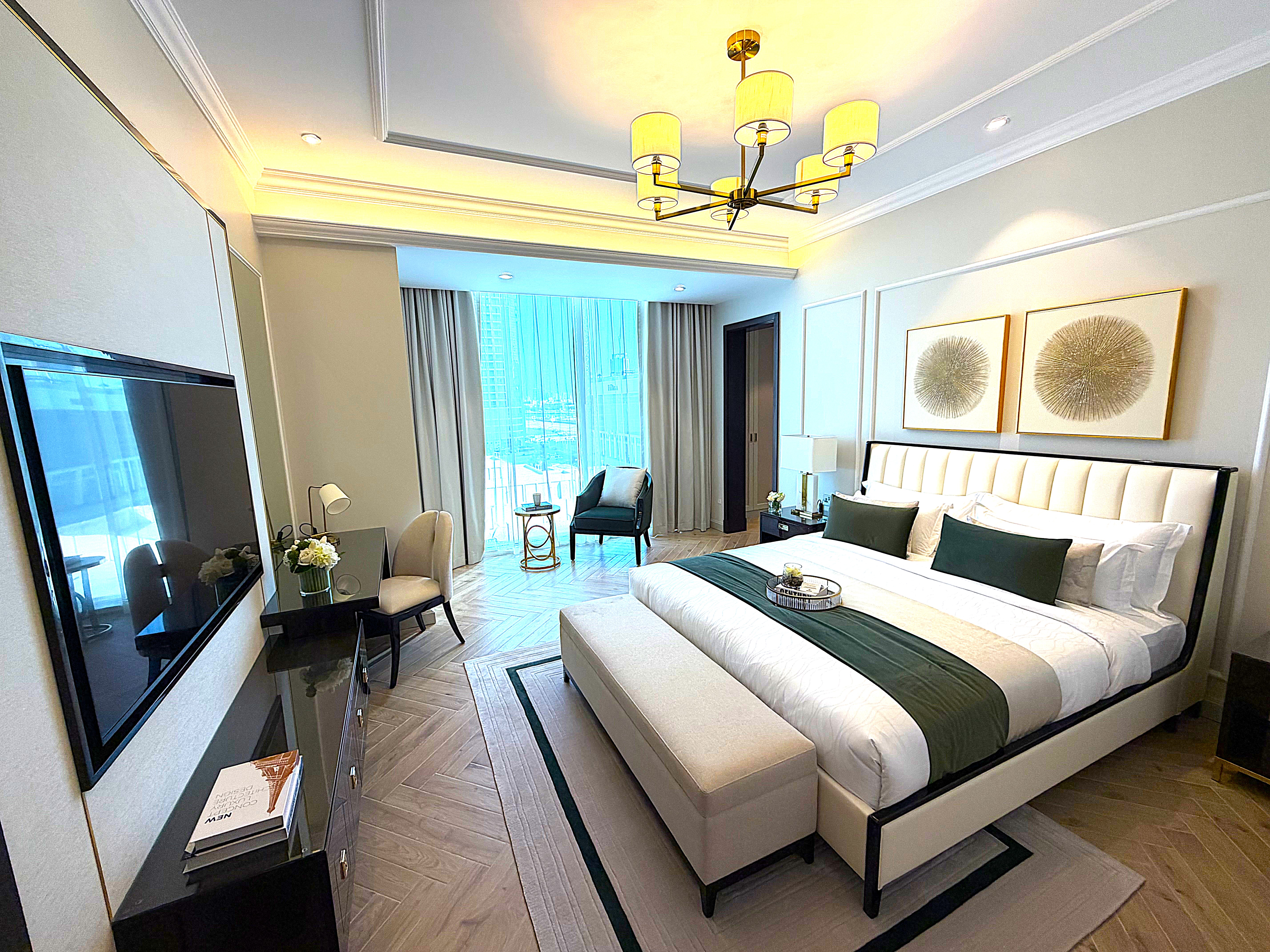 Brand New Chic Apartment – Balcony, Navy Approved