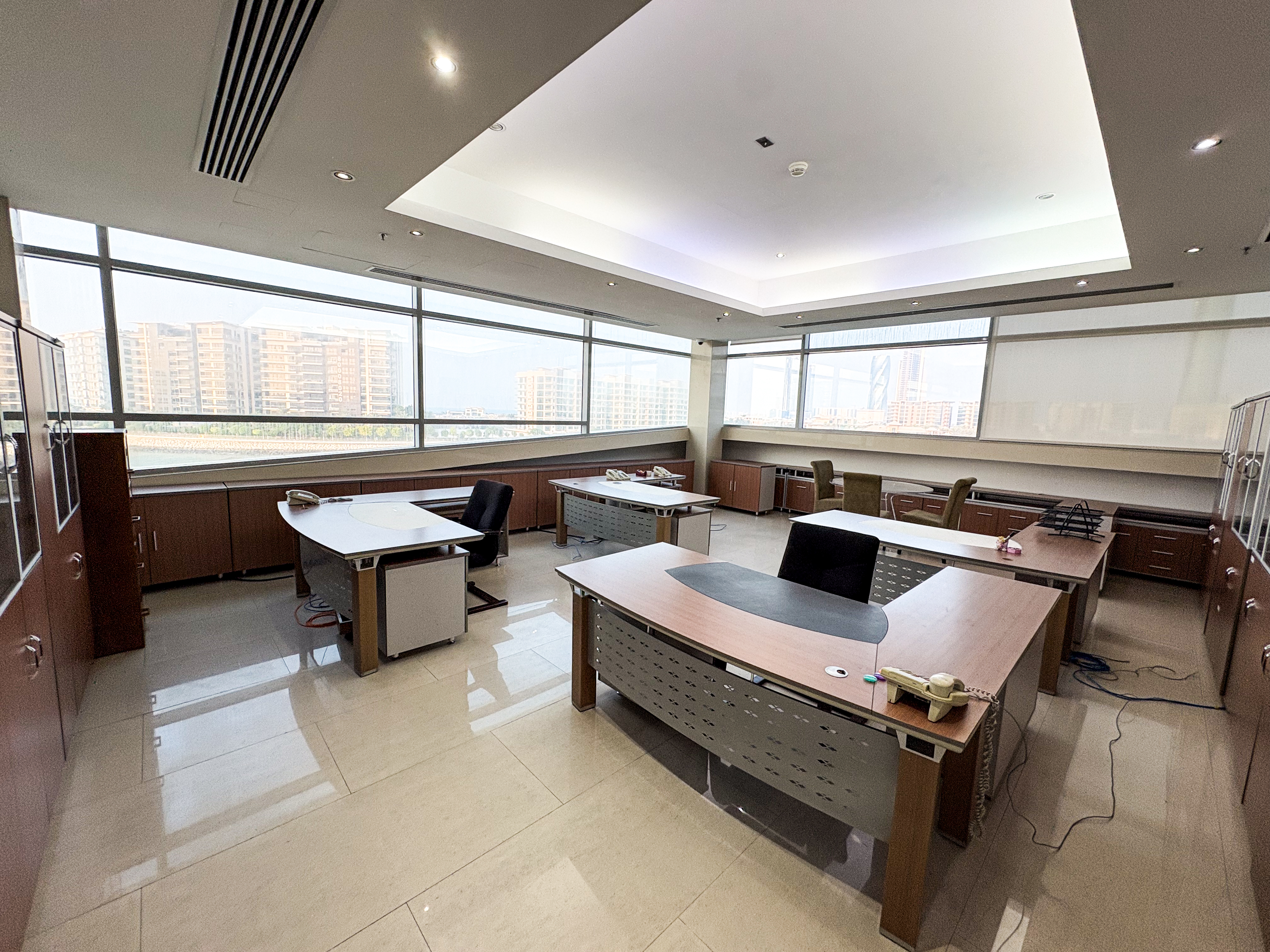 HUGE FITTED SEAFRONT OFFICE SPACE | REEF ISLAND | FULL FLOORS