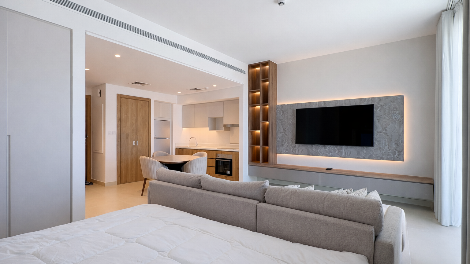 New Studio for rent | with balcony | Beach Access