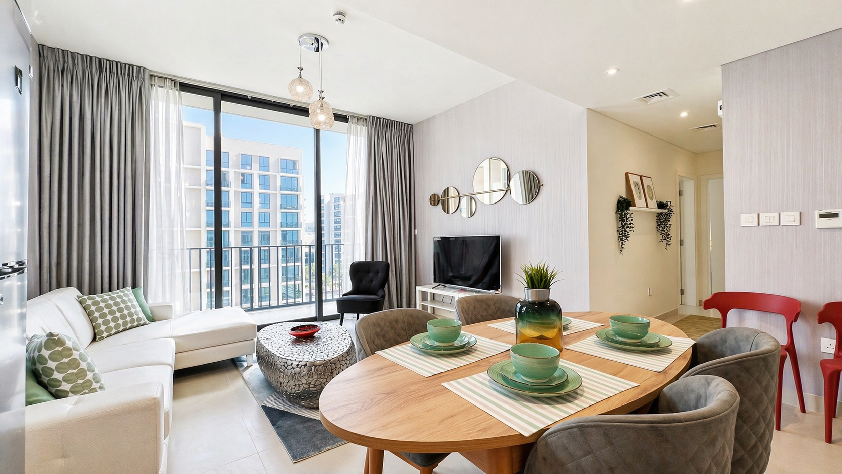  Modern 2 Bedrooms with Pool View for Sale in Marassi