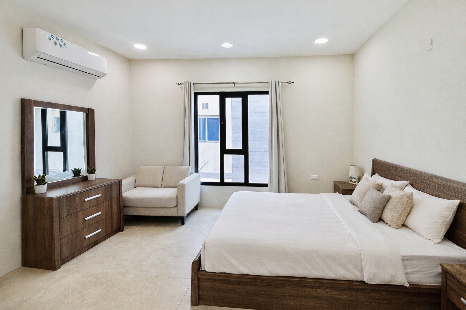 Fully Furnished 3 Bedroom Apartment with Open Kitchen