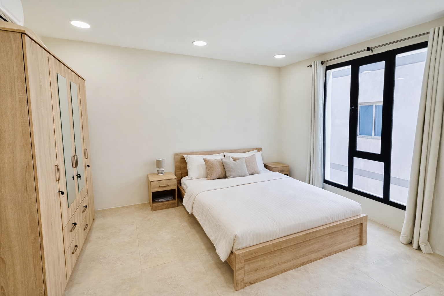 Fully Furnished 3 Bedroom Apartment with Open Kitchen