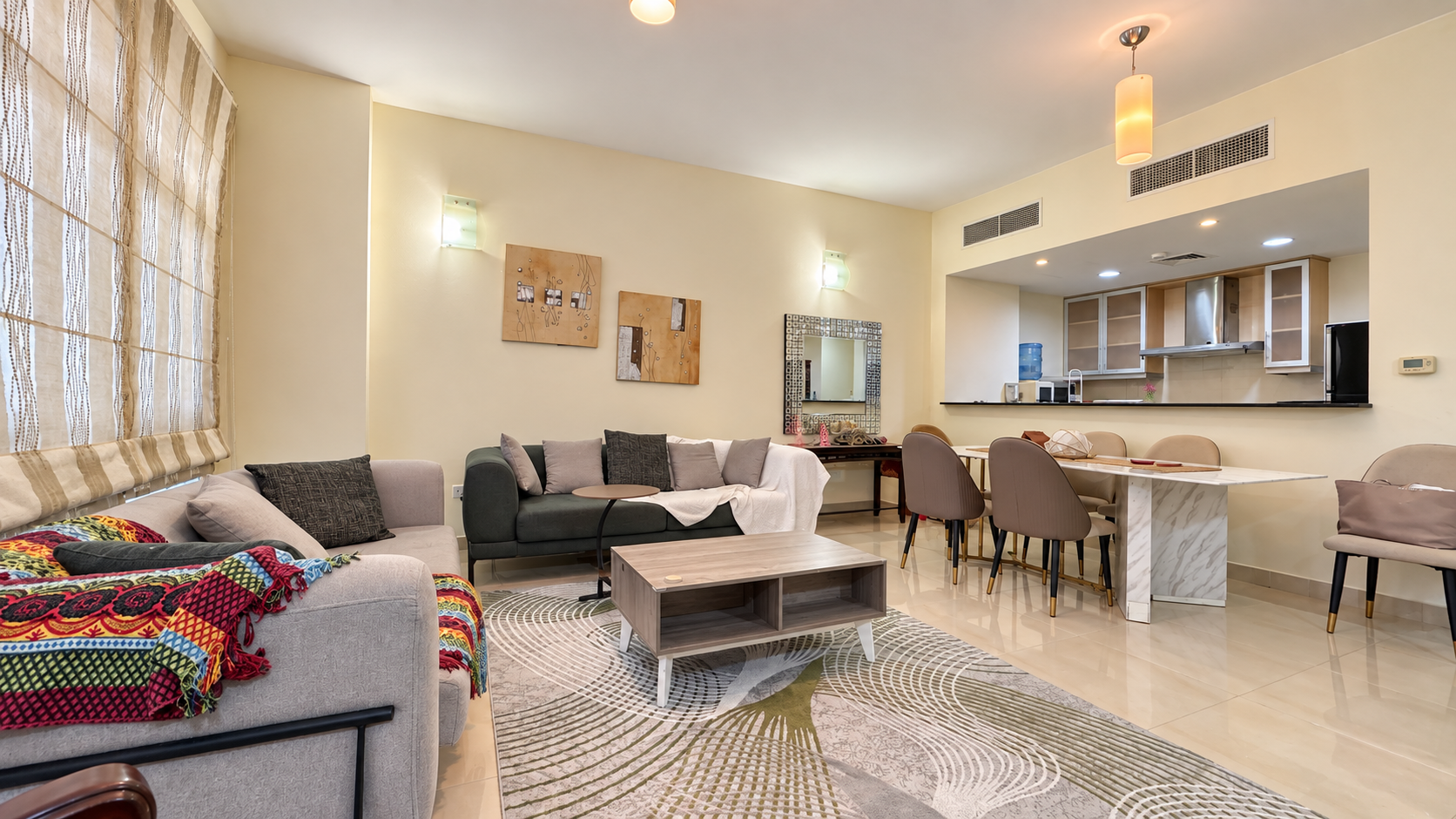 2BR Apartment for Rent next to the lagoon 