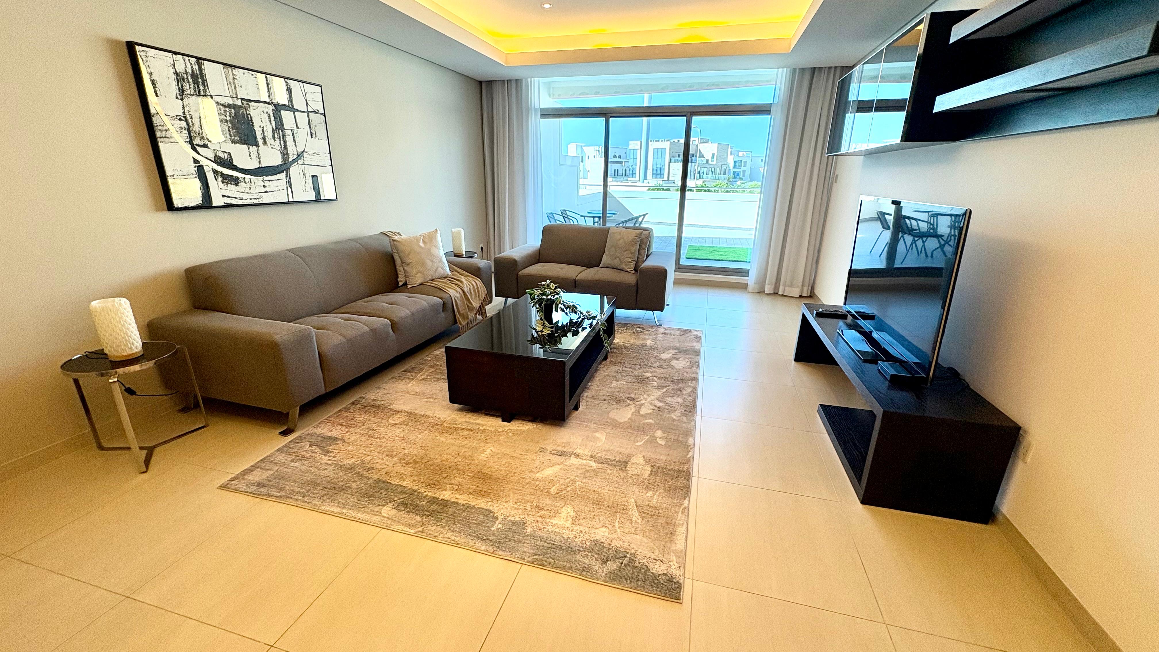 Modern 1-Bedroom Apartment with huge terrace 