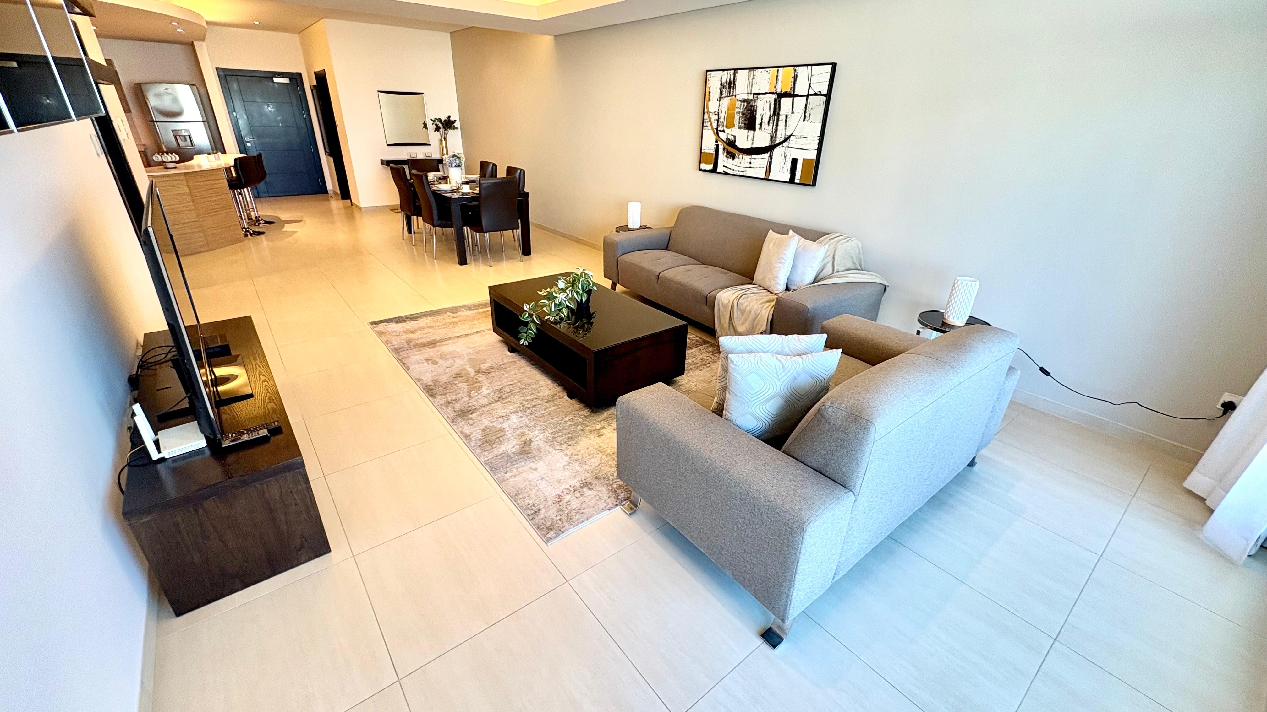 Modern 1-Bedroom Apartment with huge terrace 