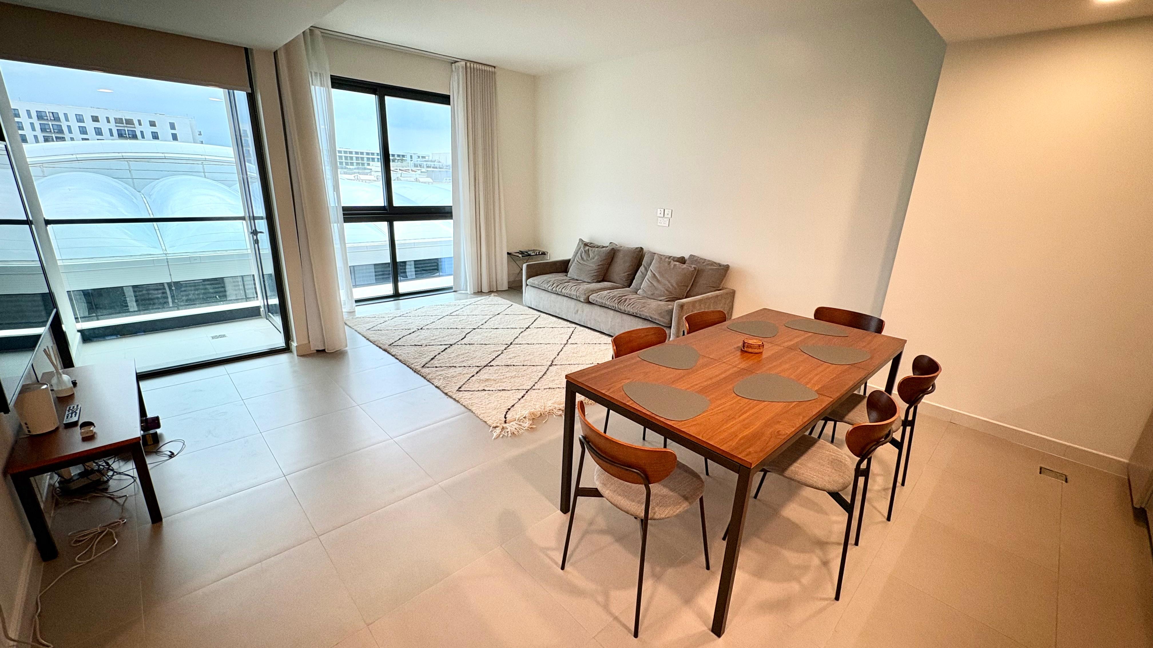 Stylish 2BR Apartment | EWA + Internet Included 
