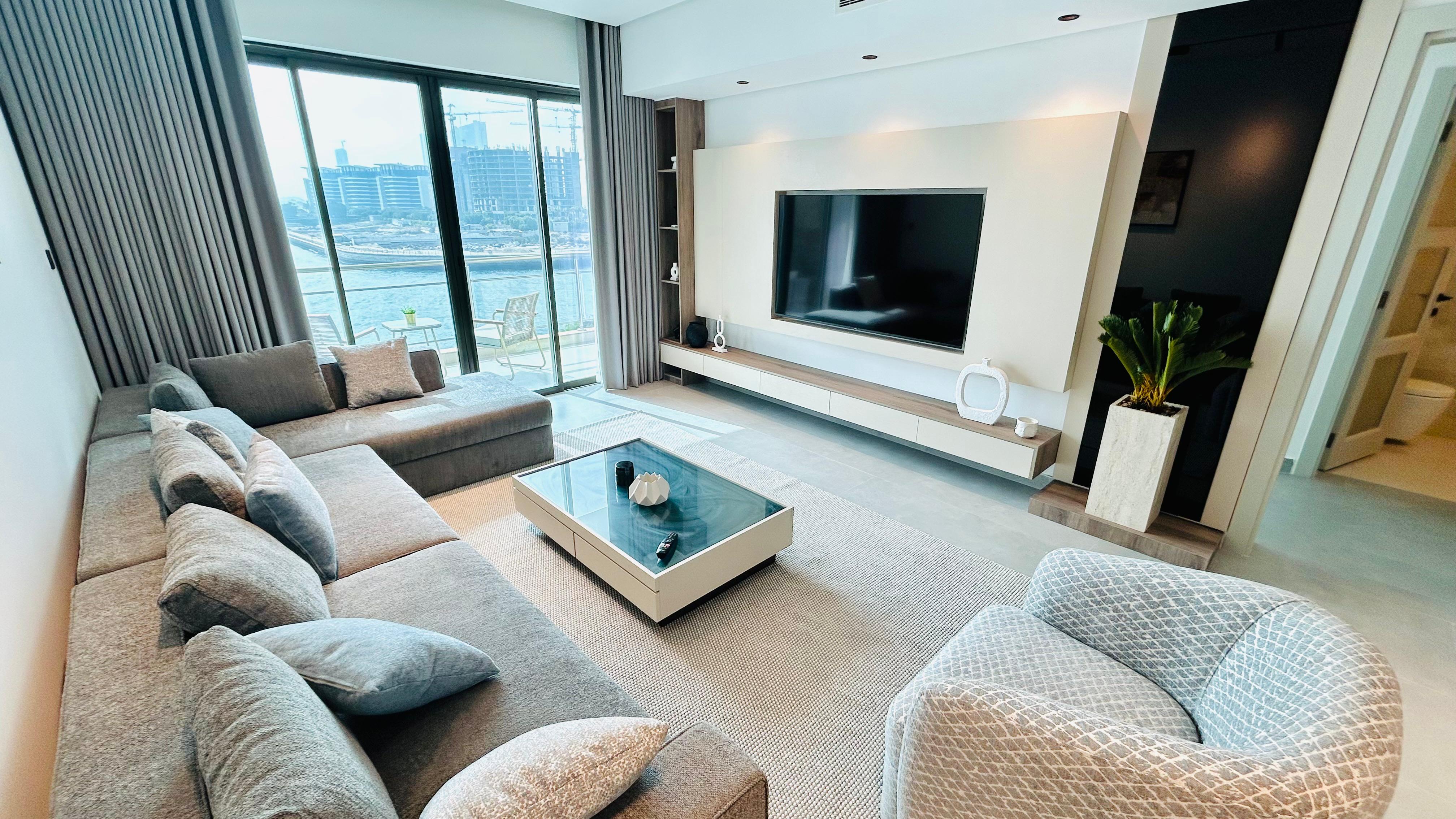 Brand new Luxury Sea view One bedroom in Reef 