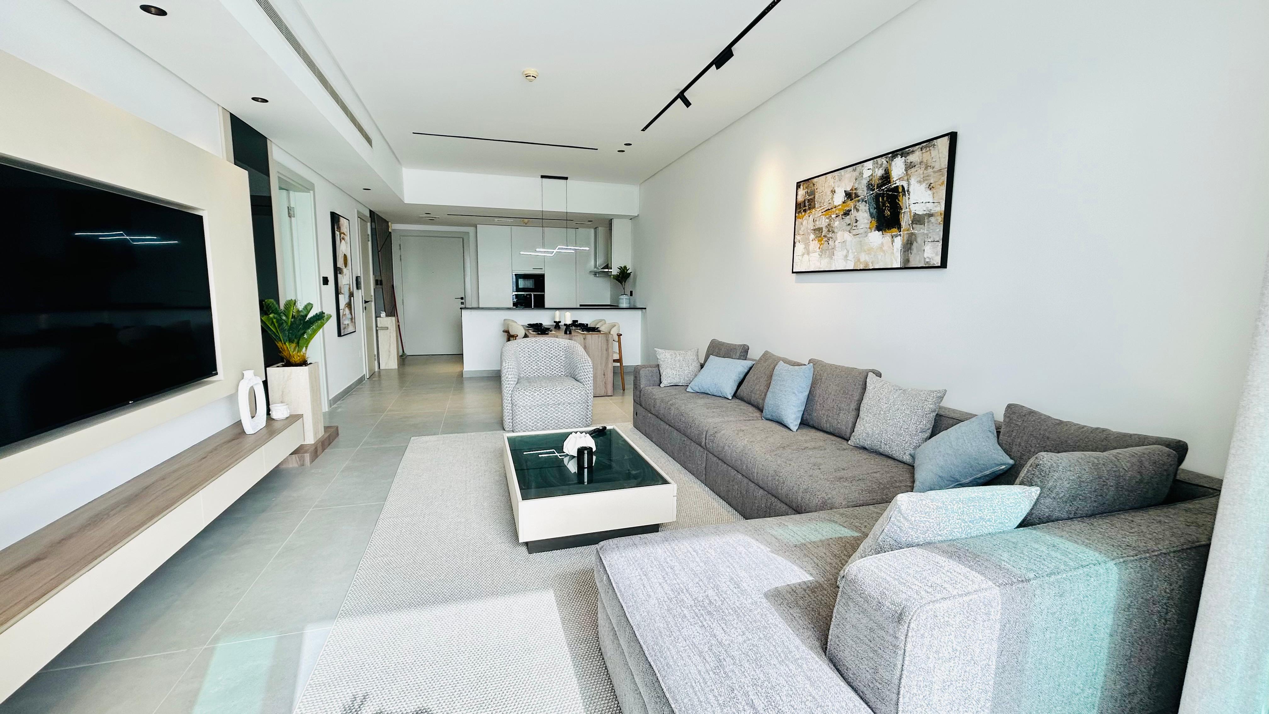 Brand new Luxury Sea view One bedroom in Reef 