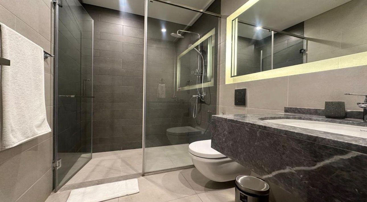 Luxurious | Balcony | Affordable.