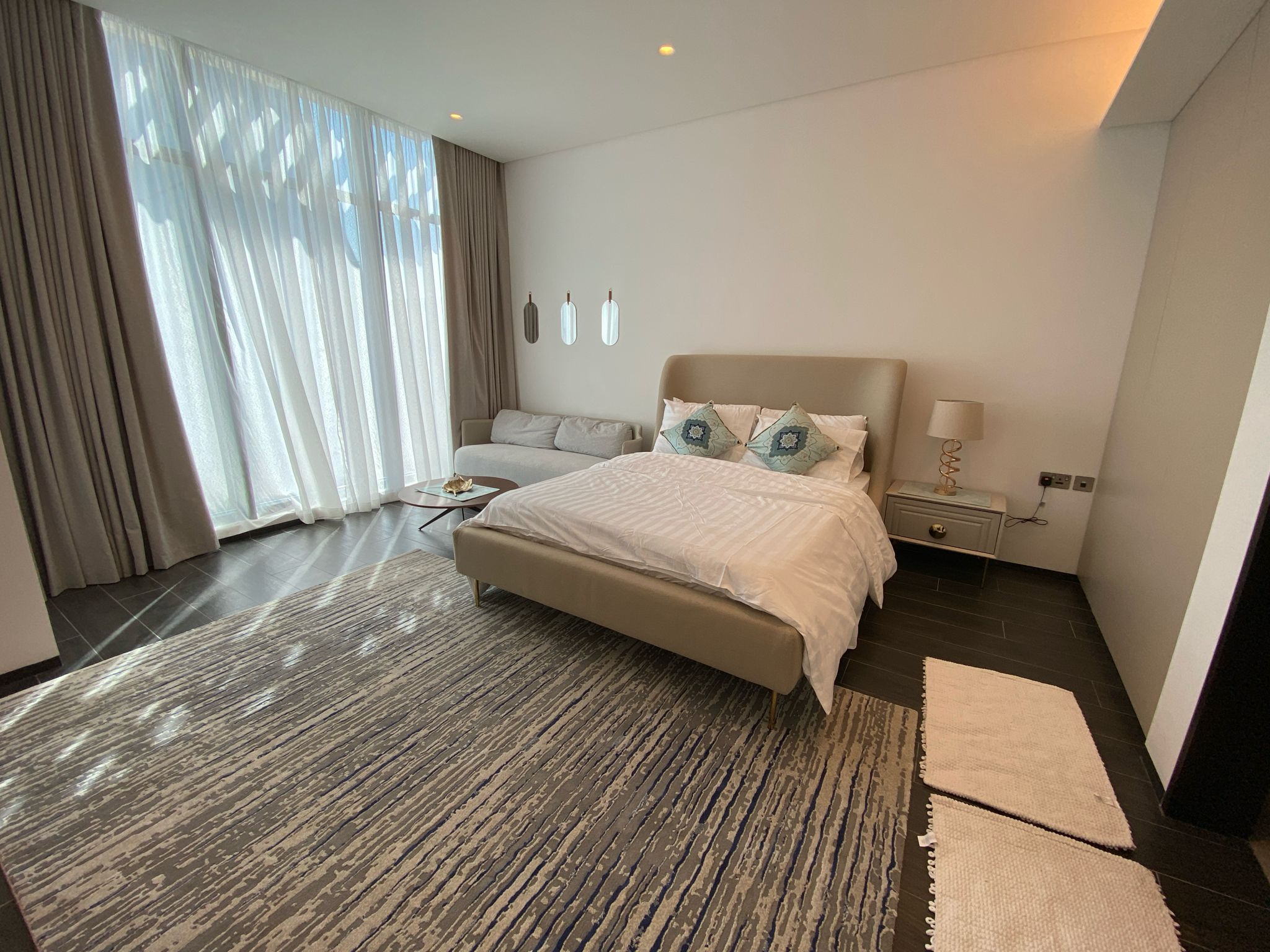 Modern | Bright | Prime Location.