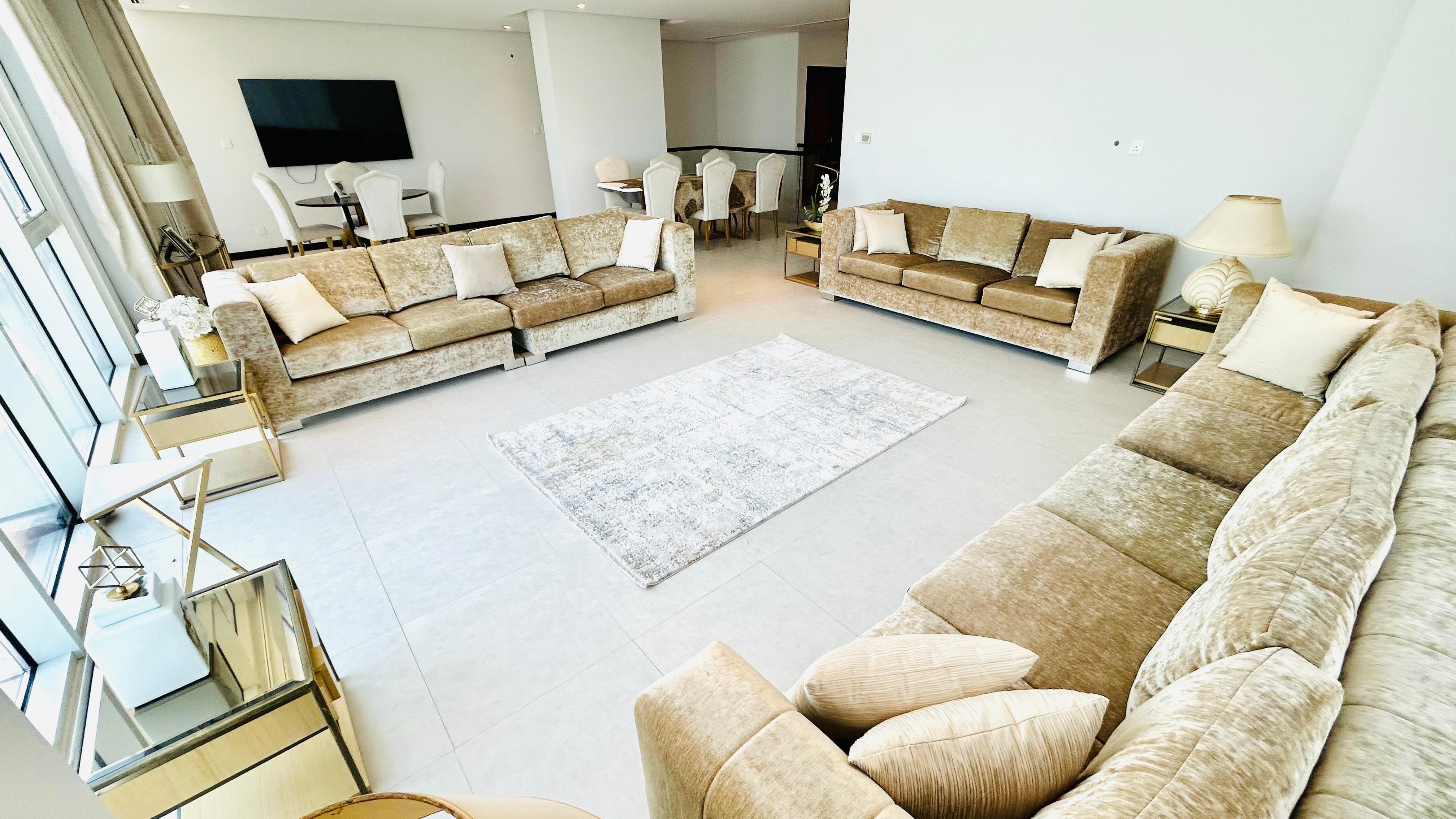 Duplex Three bedrooms Brand new in Reef Island.