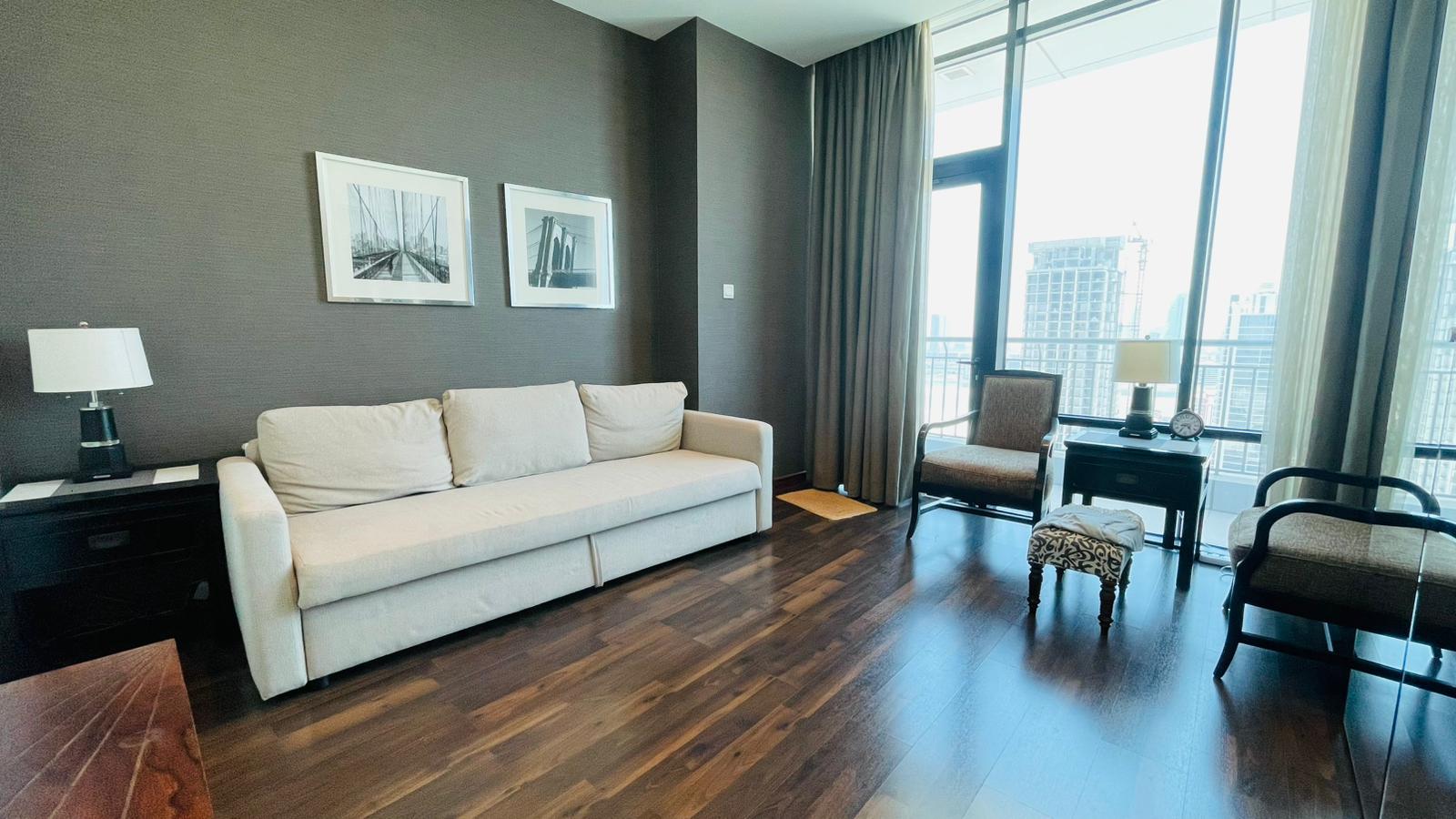 Panoramic 3-Bedroom Apartment | High-Floor Luxury 