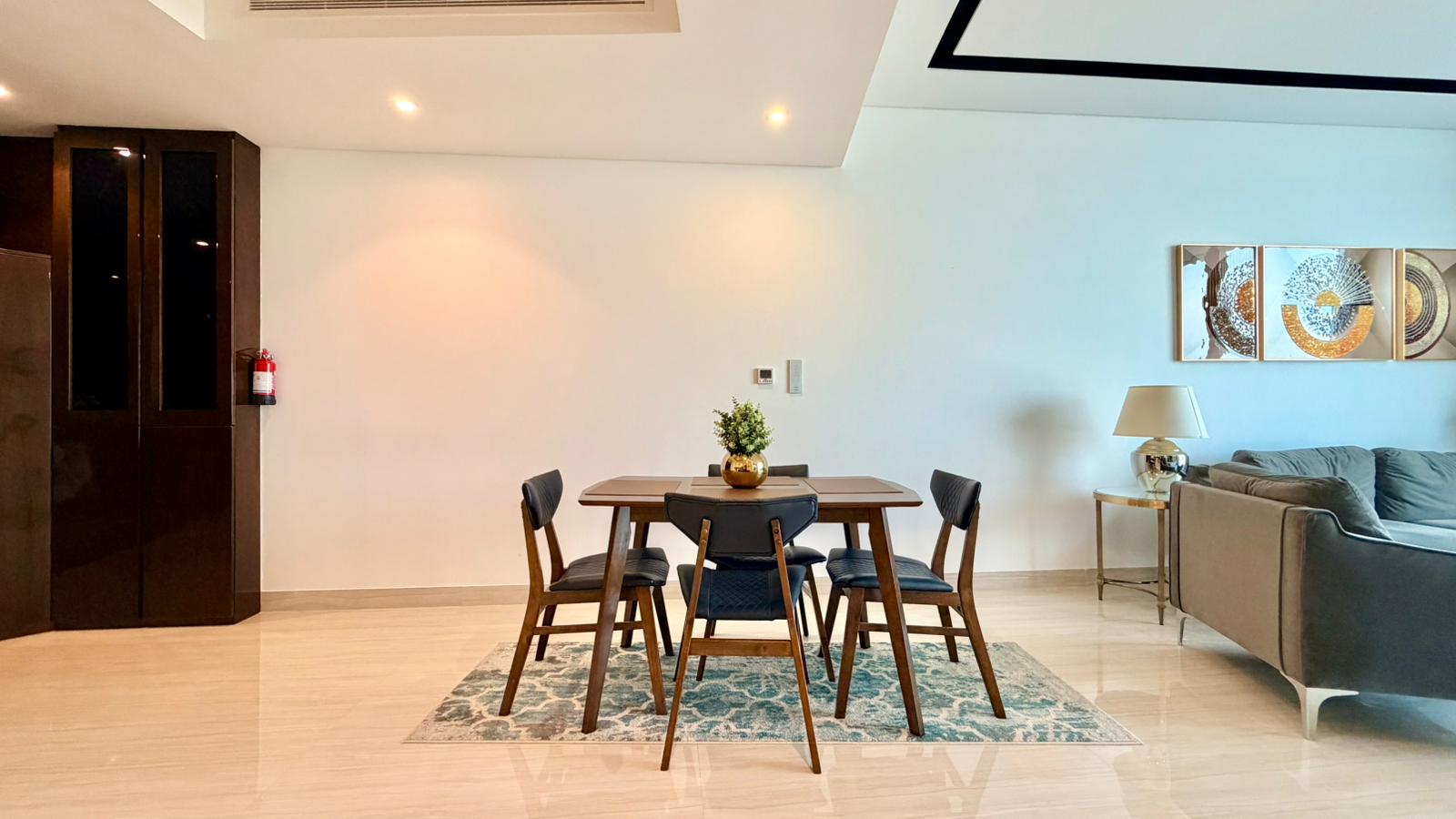 Marina View | Luxury 2 Bedrooms | Full Amenities