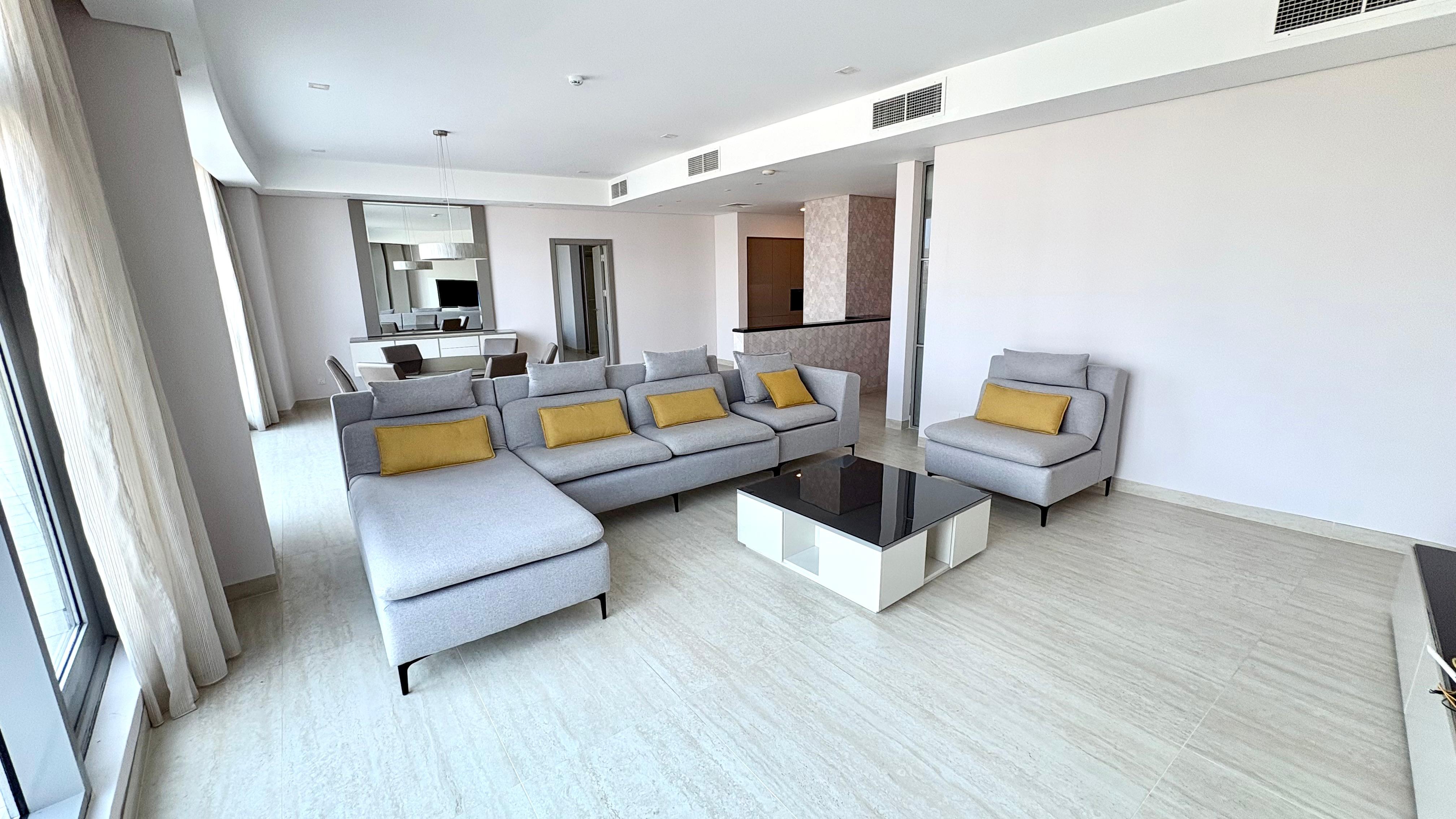 Spacious apartment with huge balcony 