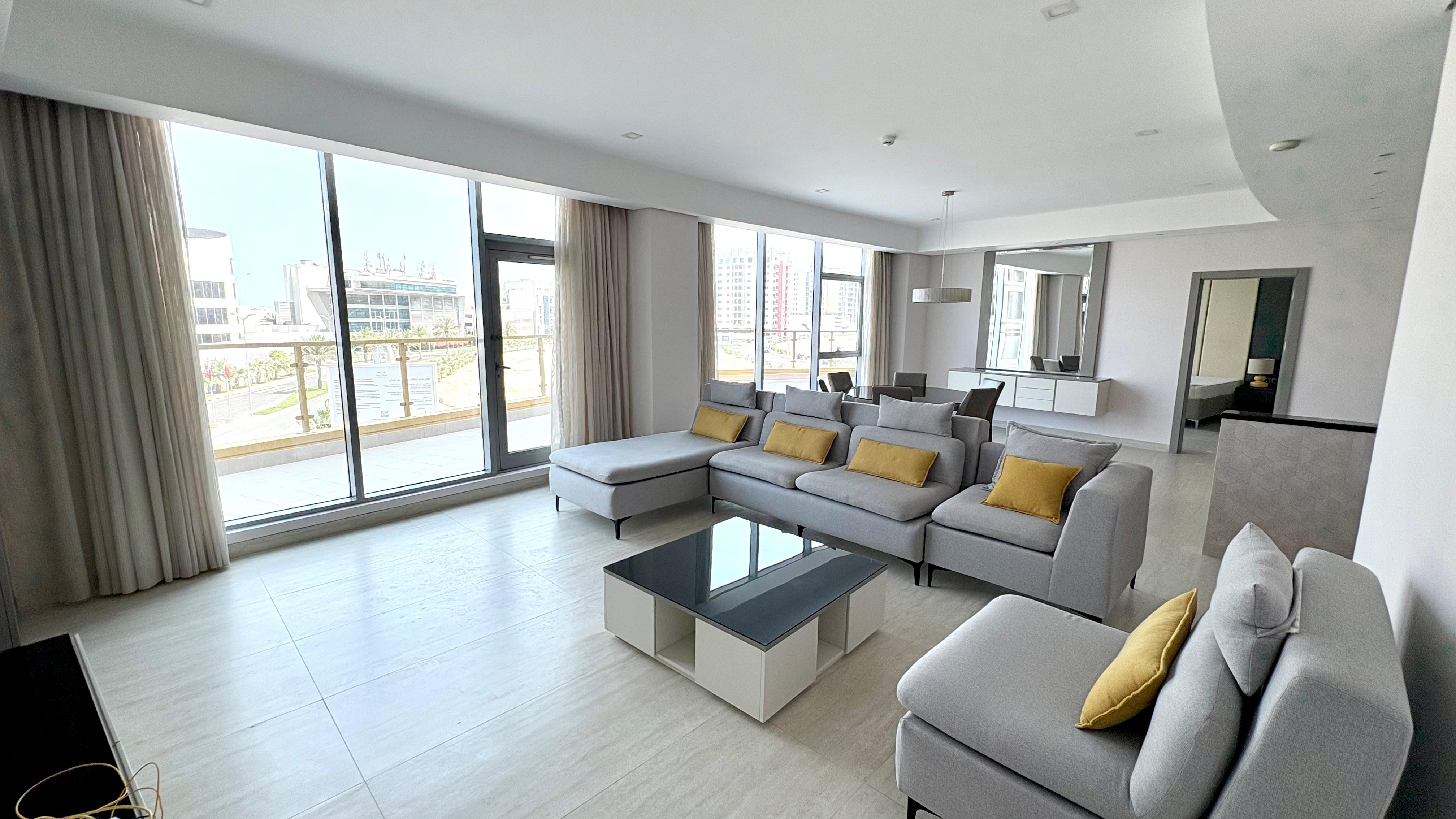 Spacious apartment with huge balcony 