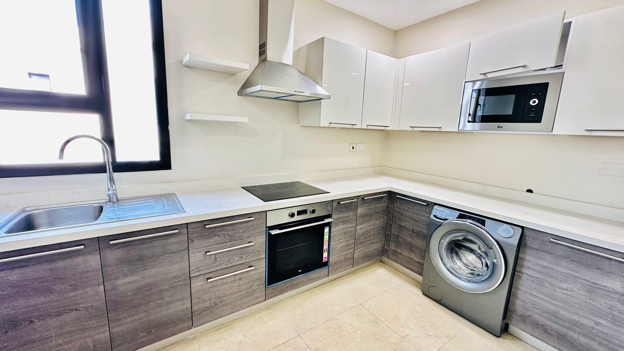 Fully Furnished 3 Bedroom Apartment with Open Kitchen
