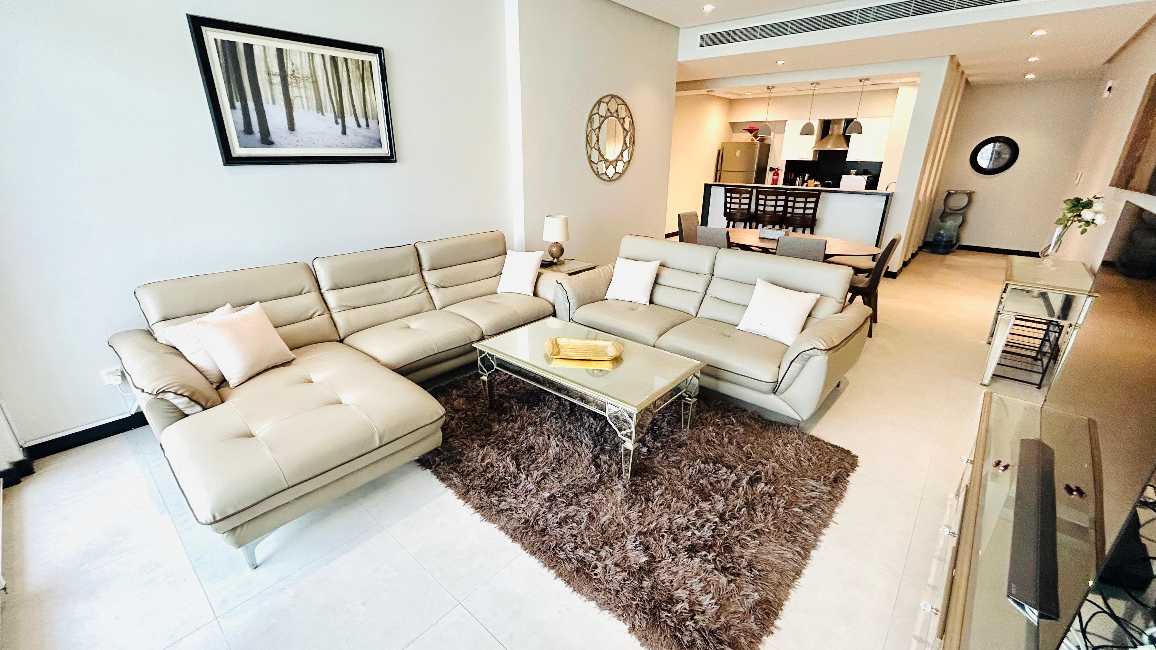 Sea view Three bedroom with maids' room in Reef -Island