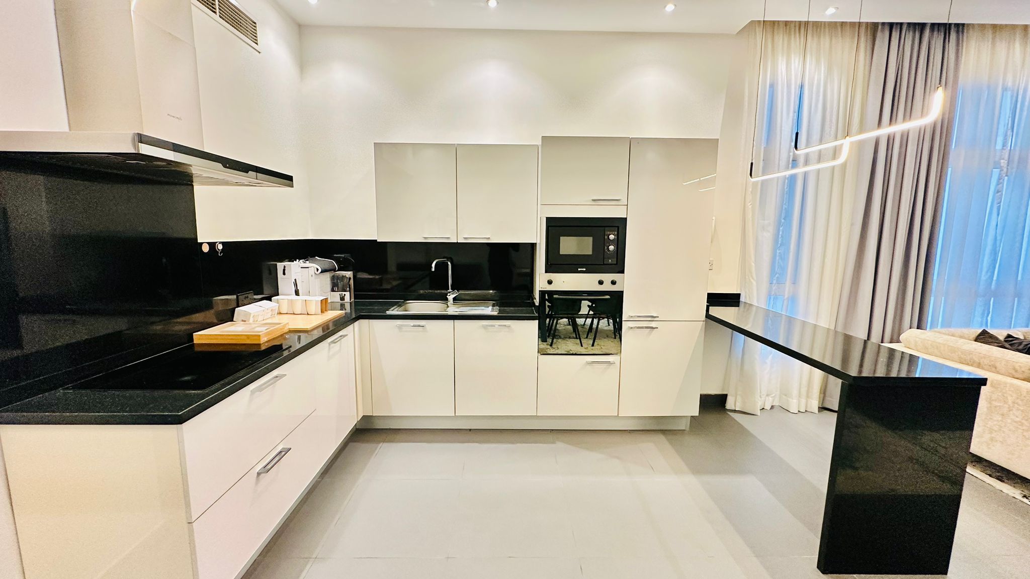 Spacious Furnished Apartment | Open Kitchen