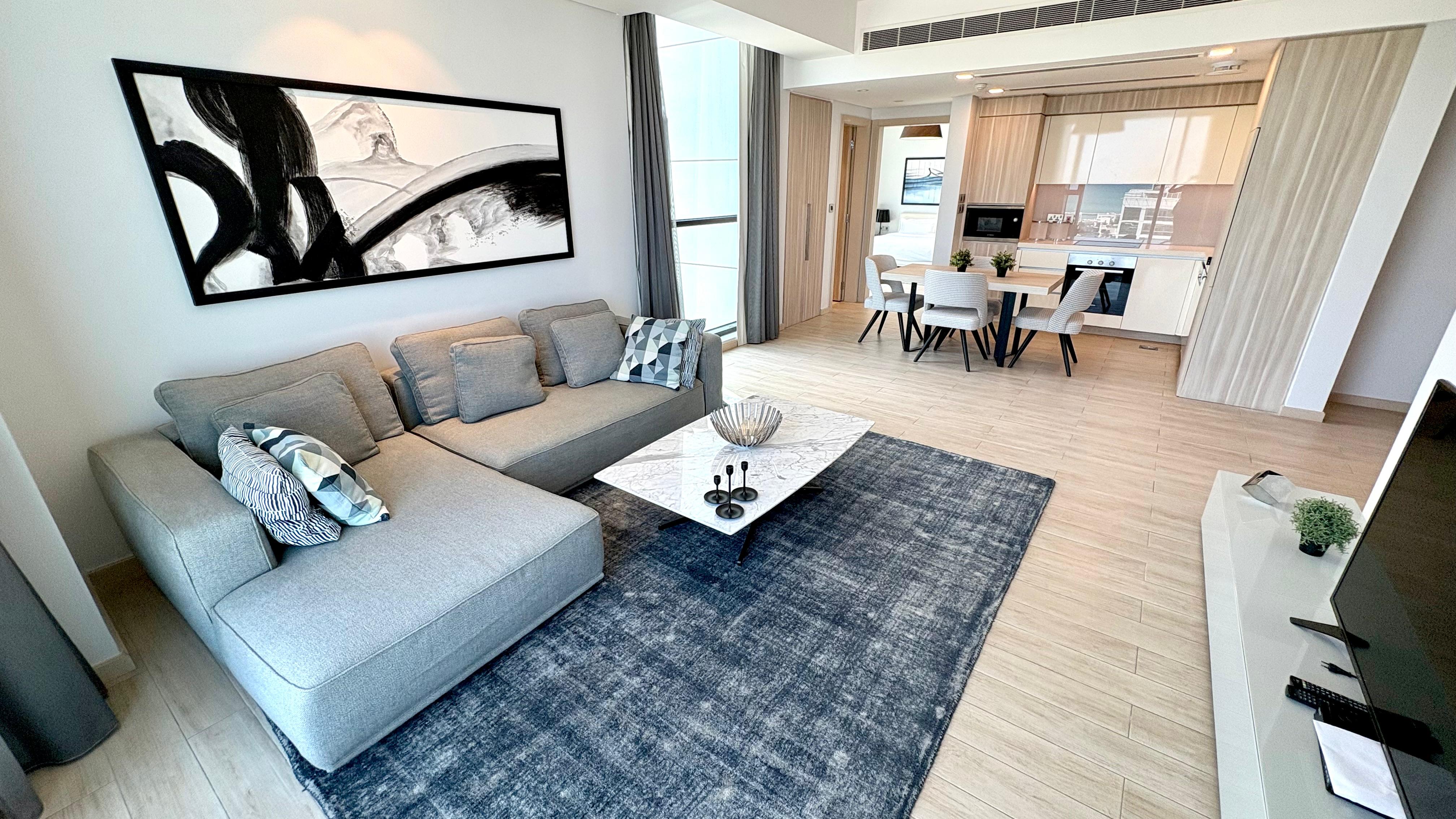 Luxury 1BR Apartment for Rent | Housekeeping