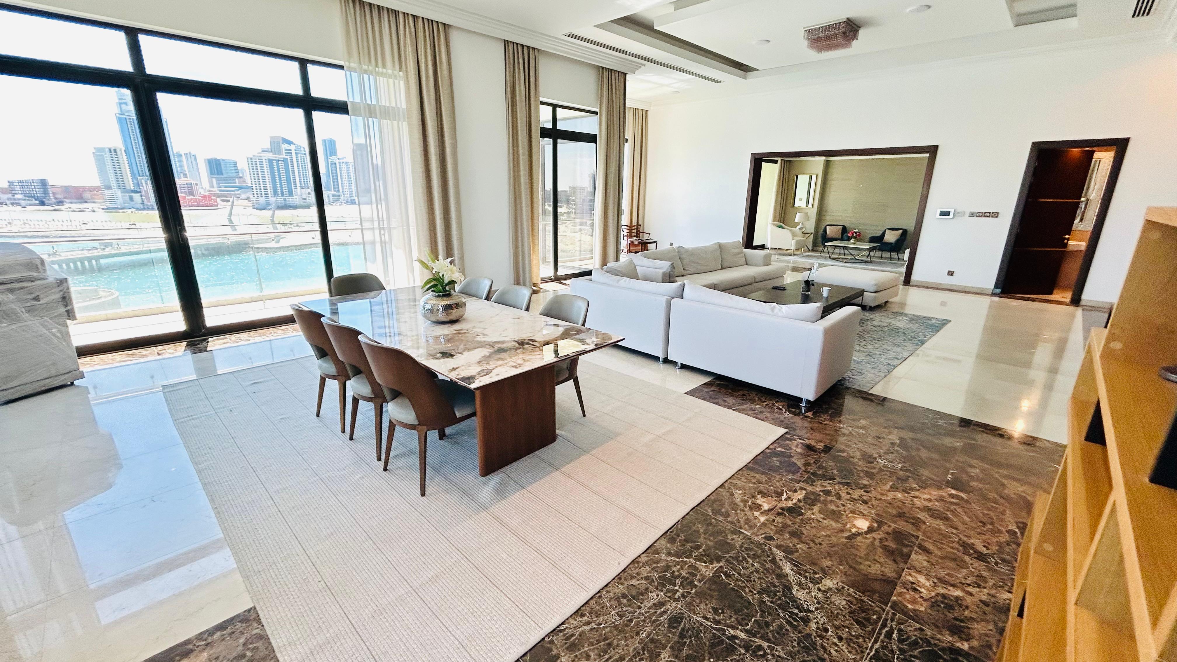 Luxury Sky villa Penthouse for lease on reef island.