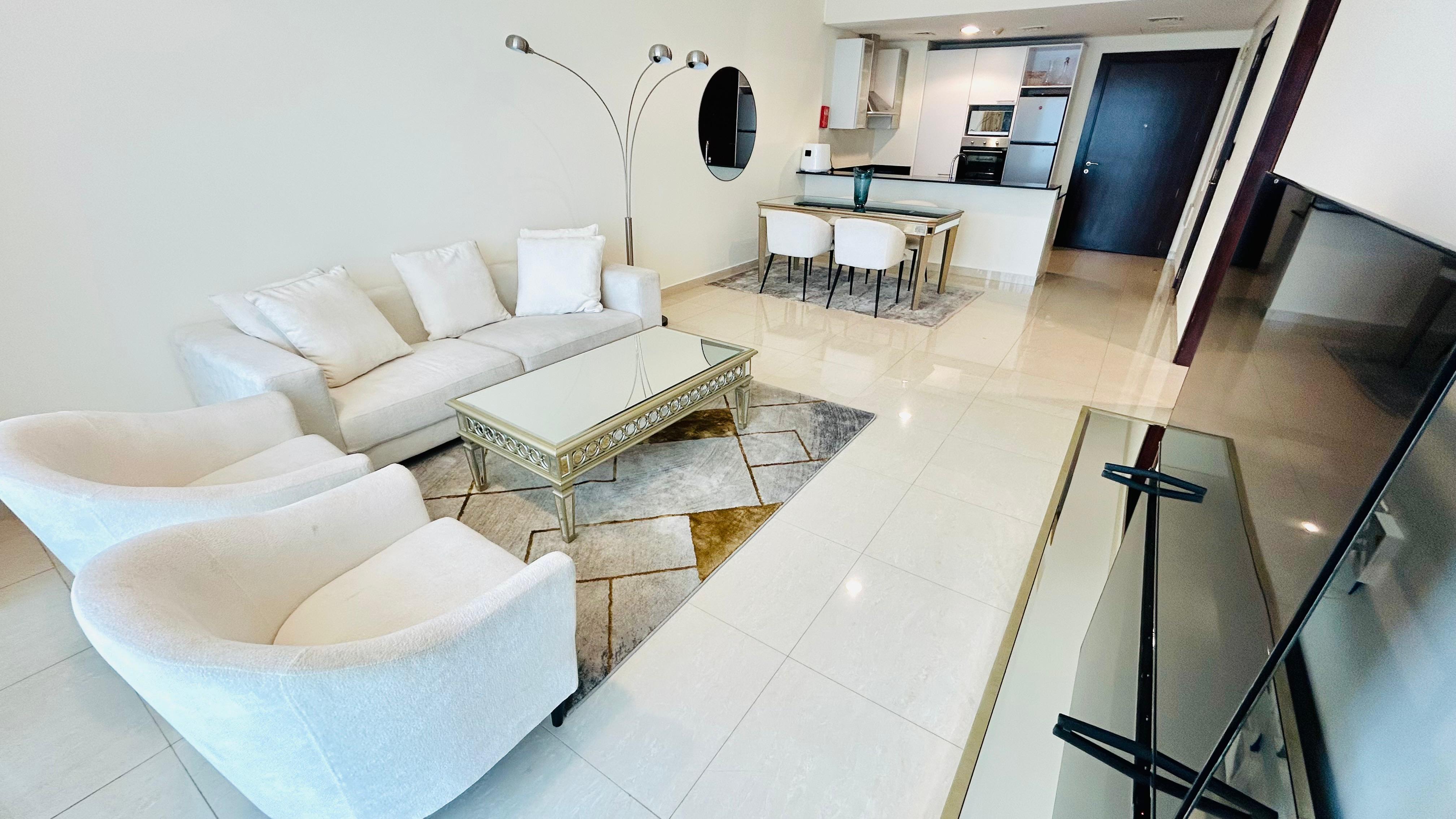 Open Sea view and Luxury One bedroom in Reef Island.