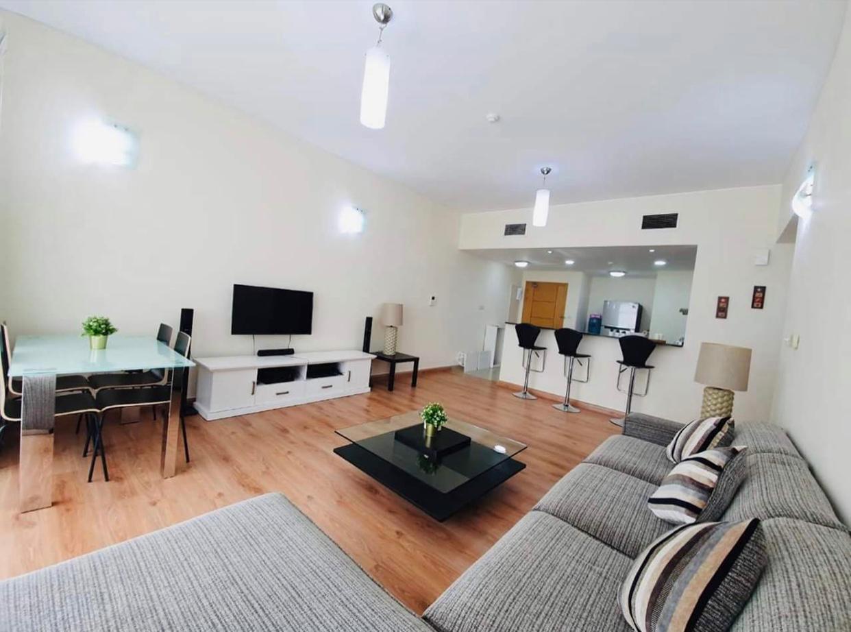 Furnished 2 Bedroom Apartment | Amwaj Islands