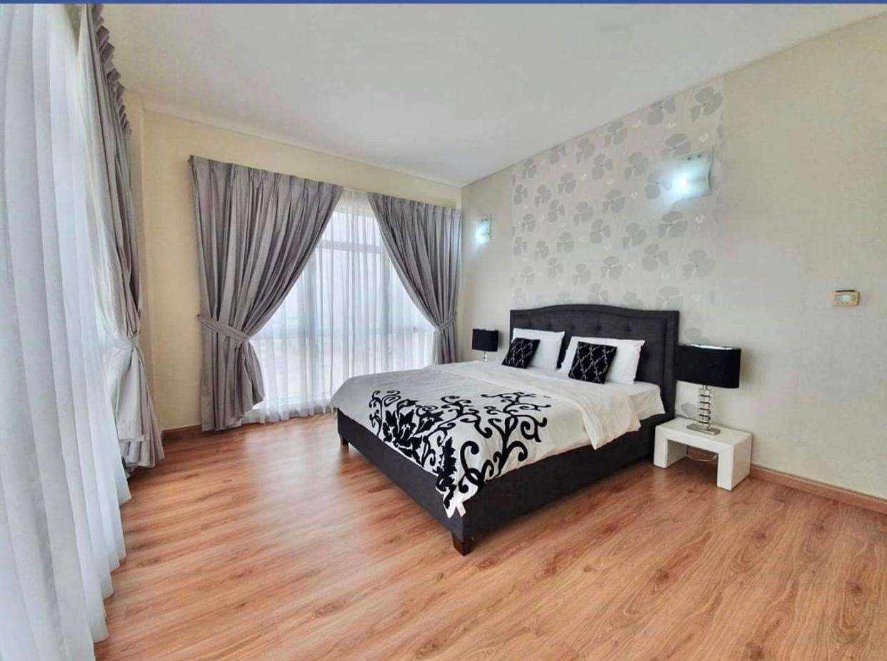 Furnished 2 Bedroom Apartment | Amwaj Islands