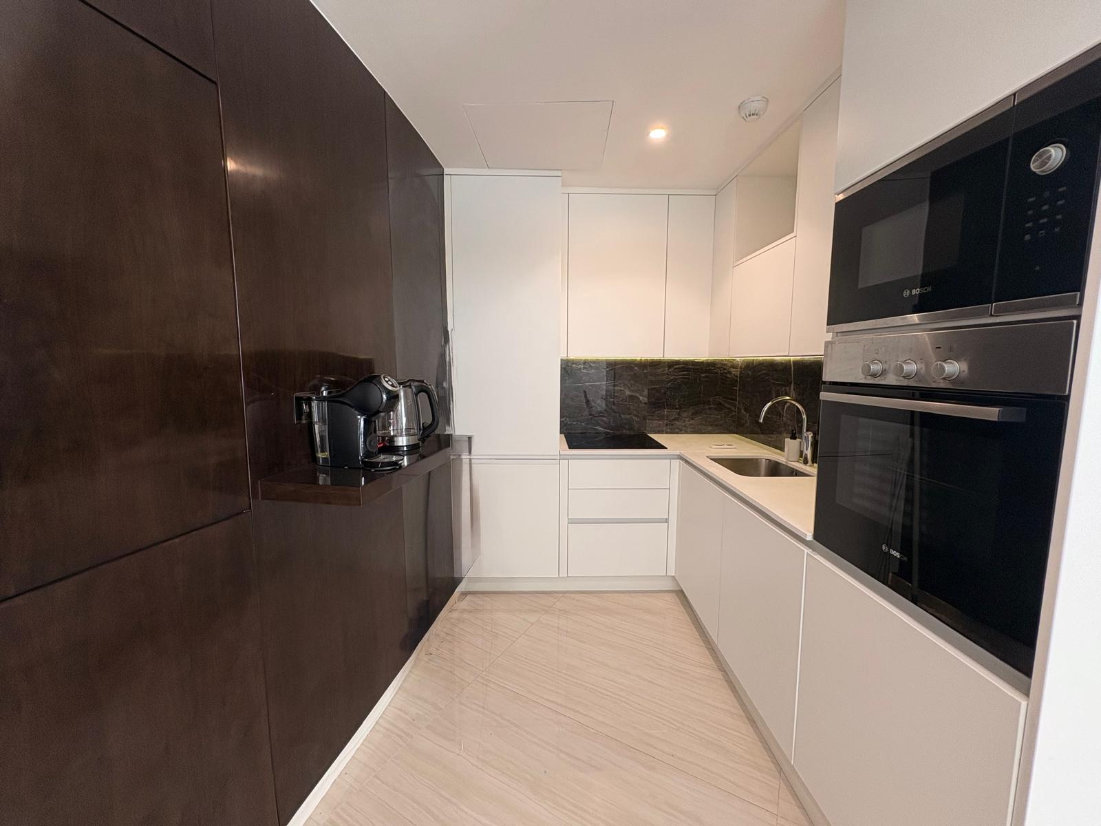 SEA VIEW | HIGH FLOOR | BALCONY | RENTED