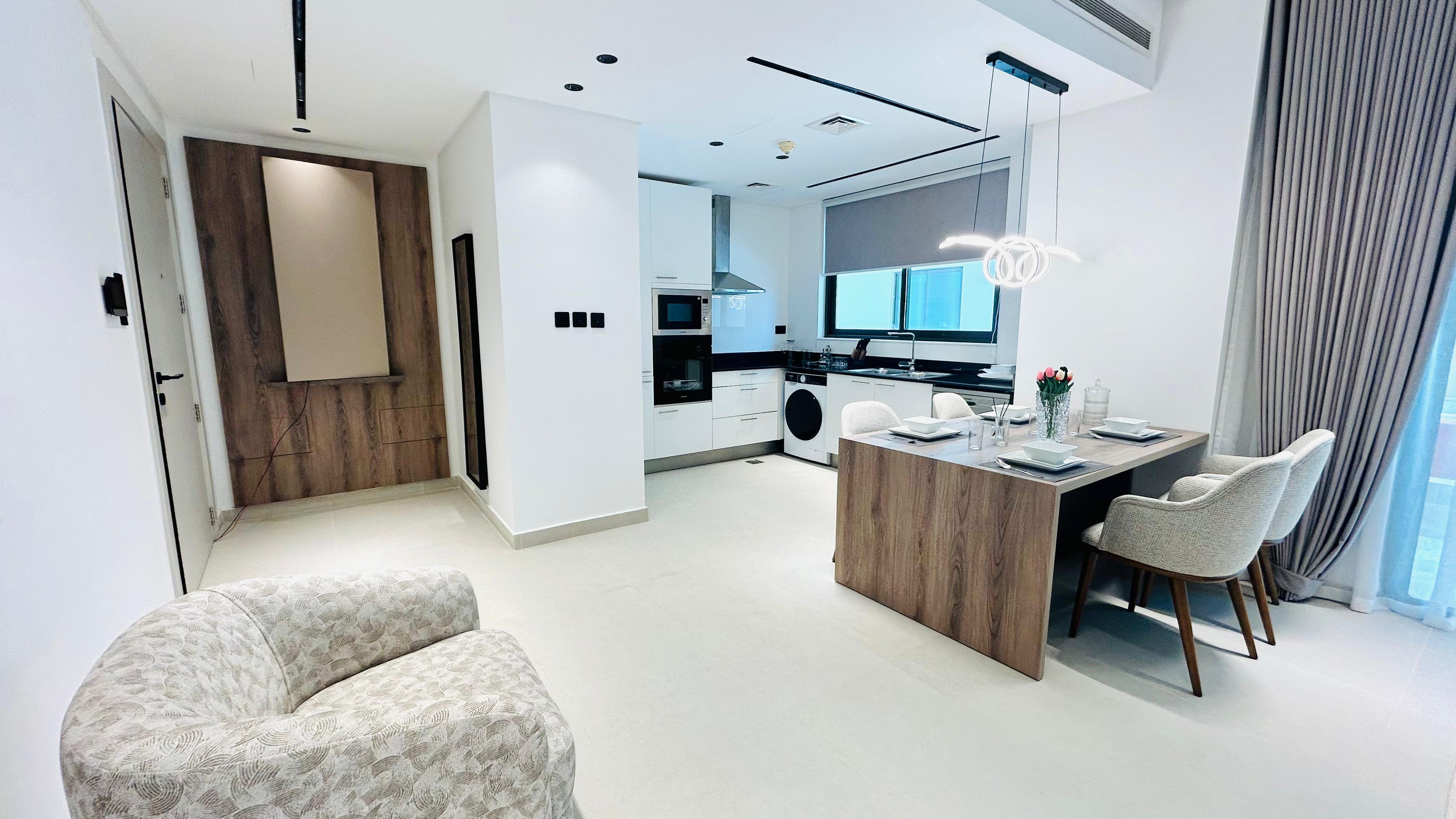 Brand new Luxury One bedroom apartment with Private Garden