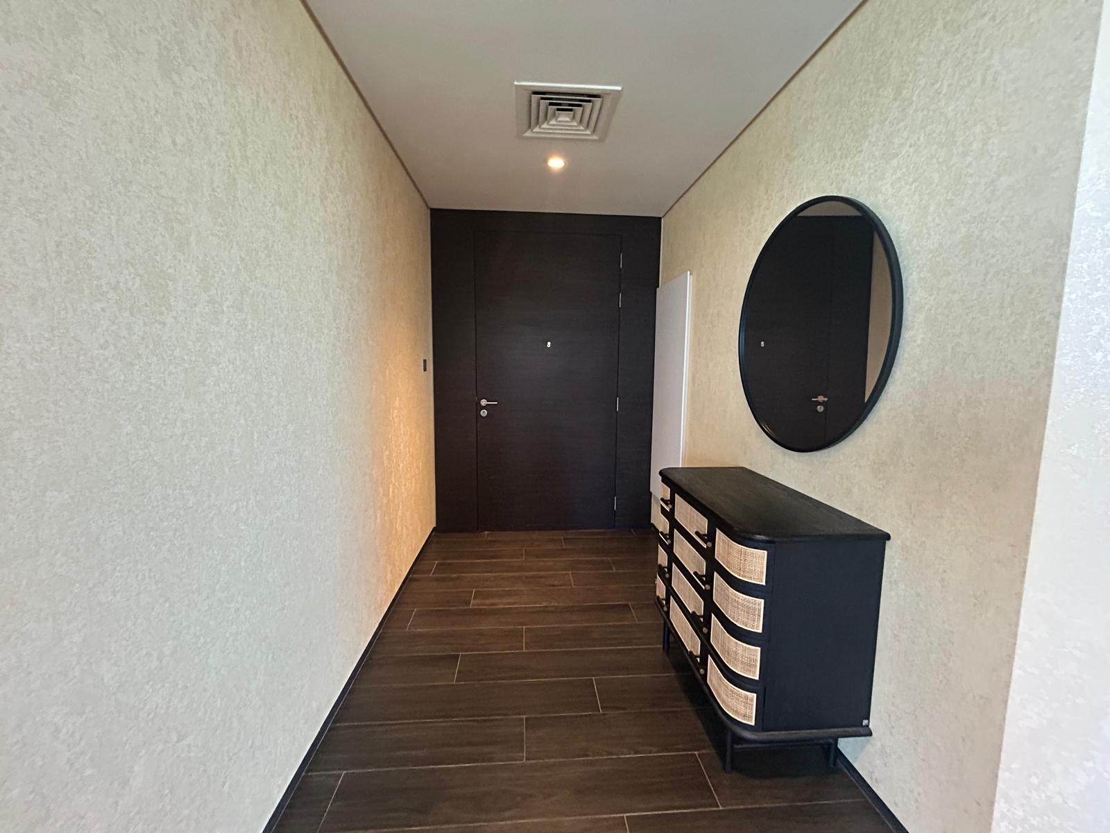 Corner Layout | Naturally Bright  | Marina View.