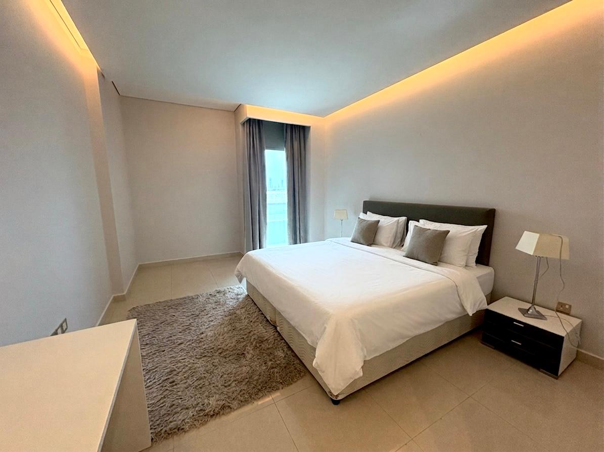 Island View 2BR | Furnished | Spacious Living